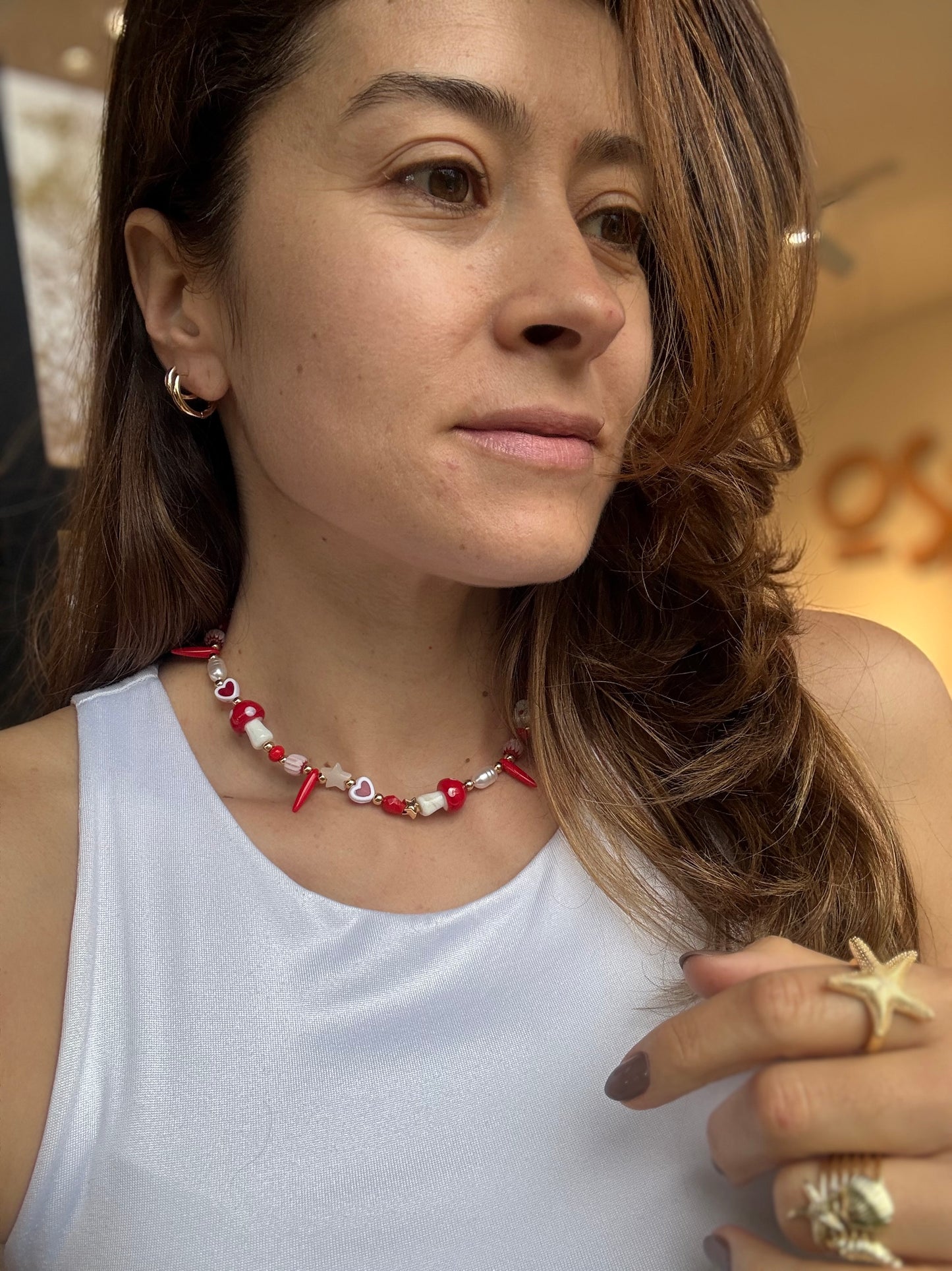 Collar corto hongos y corazones