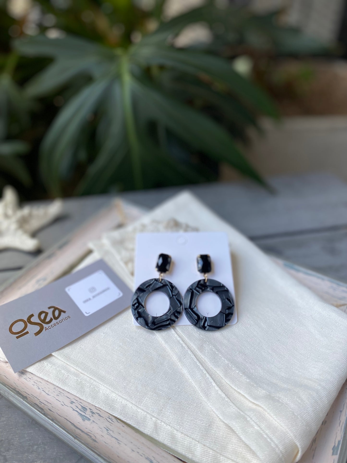 Aretes en fantasía círculos nacarados