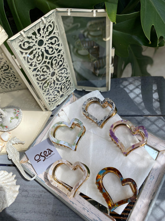 Caimán metálico corazón