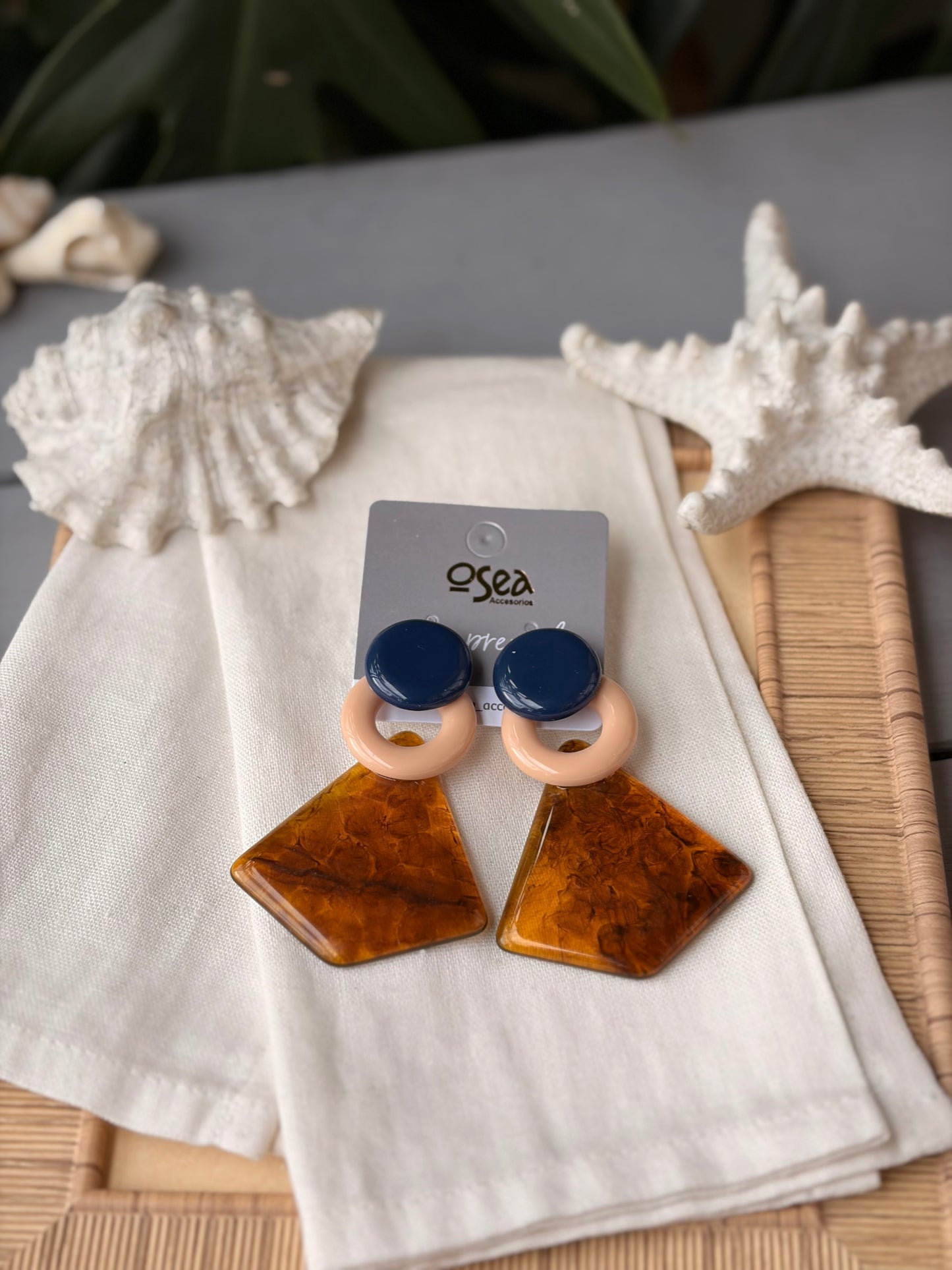 Aretes geométricos en resina