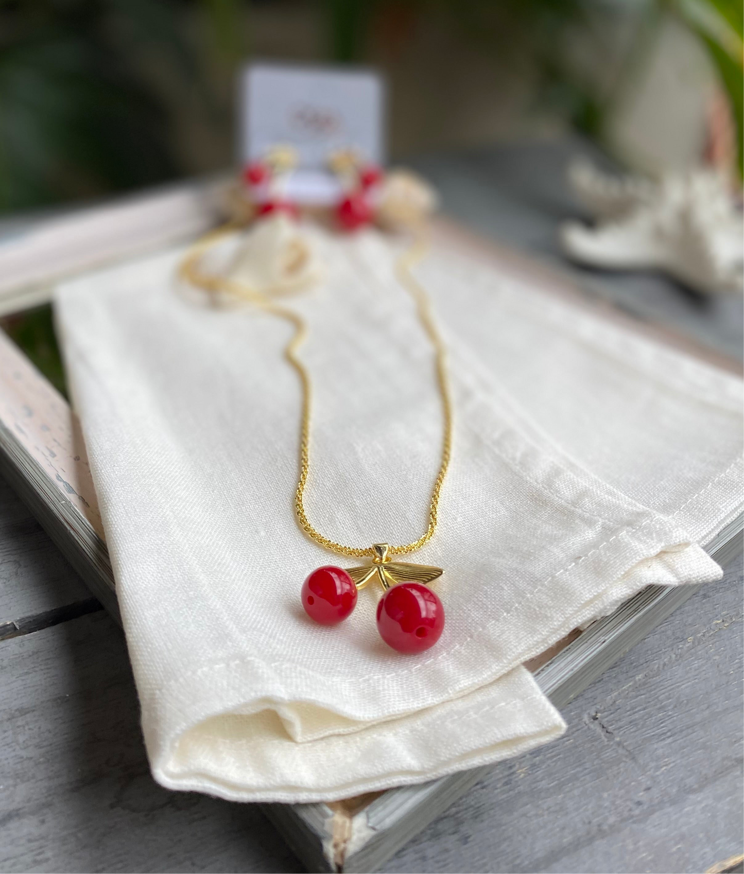 Set cadena y topos cerezas medianas