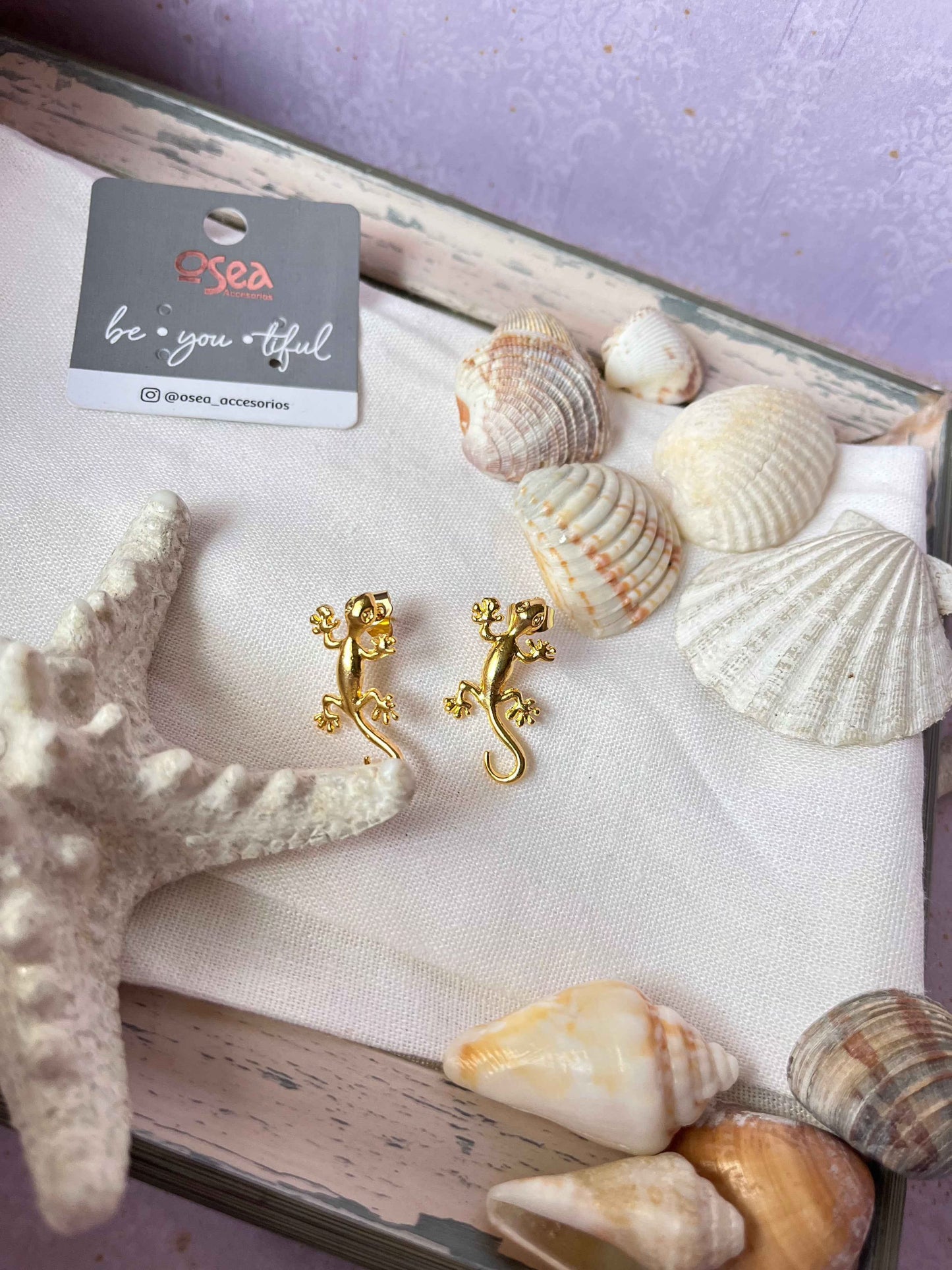 Topos Lagartija lisa pequeña con baño de oro