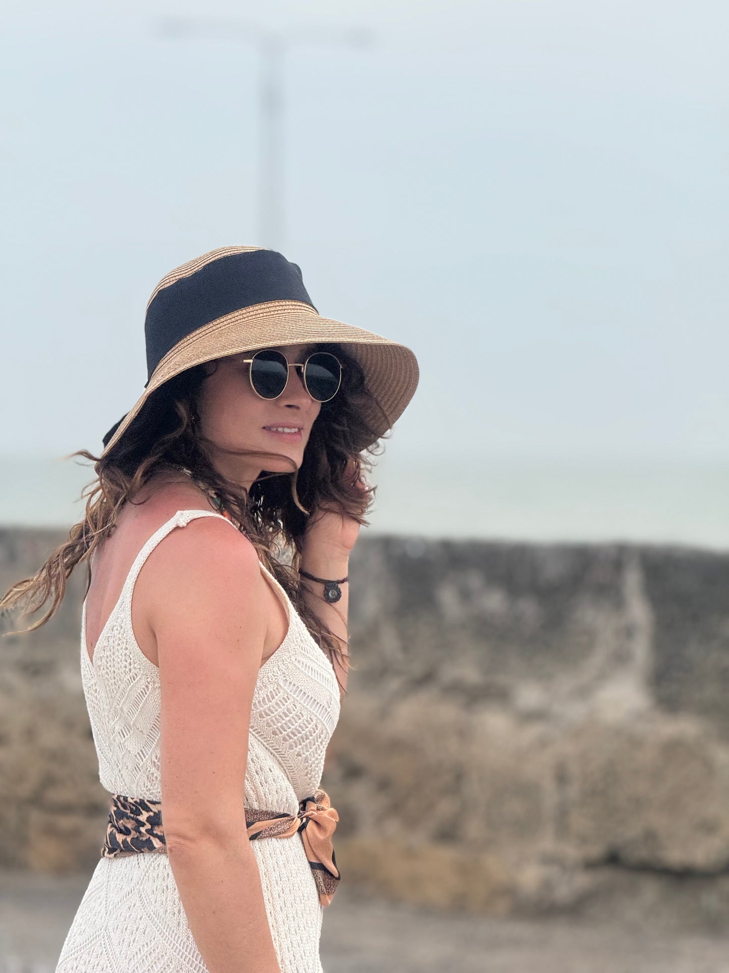 Sombrero cinta tonos tierra