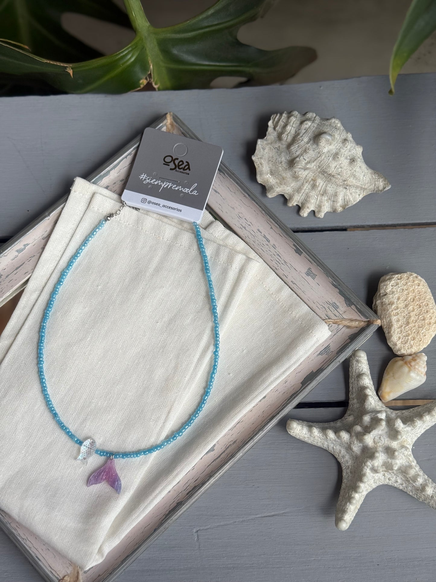 Choker mostacilla azul dije sirena