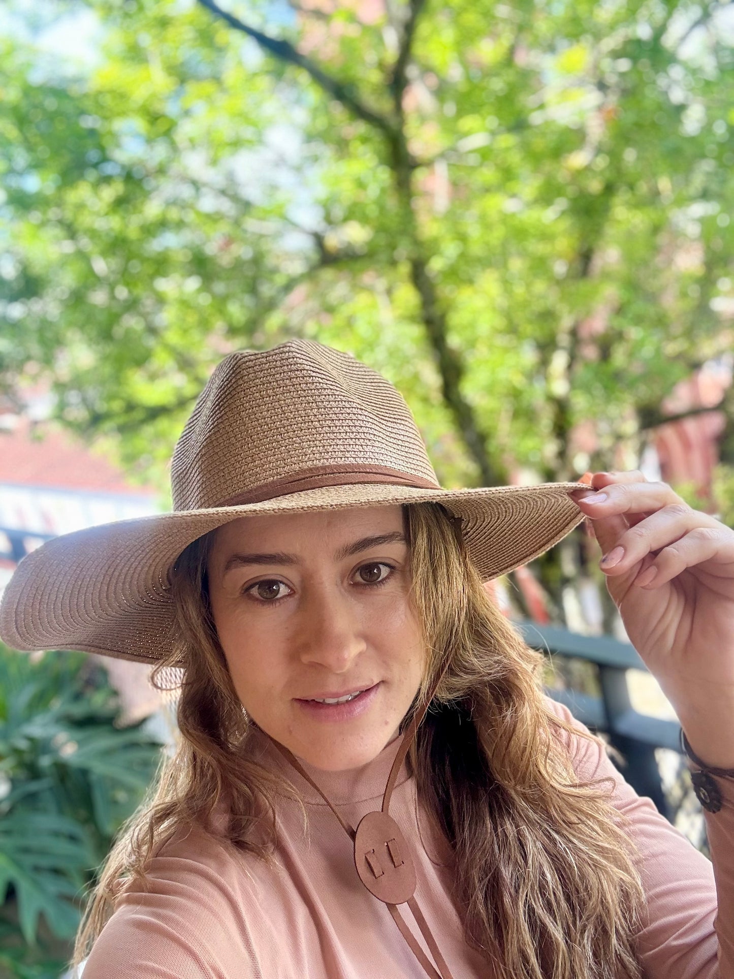 Sombrero en fique ala ancha