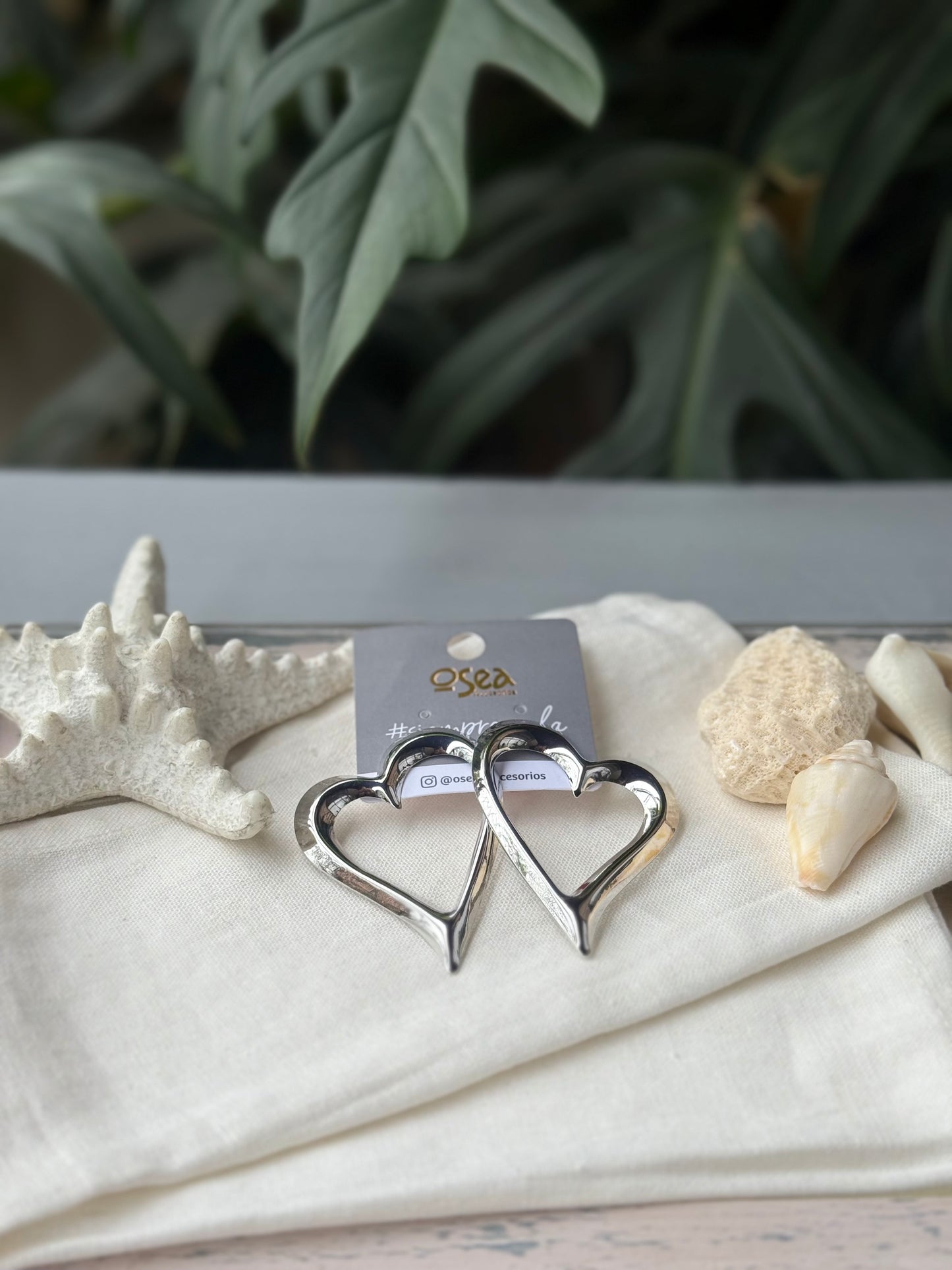 Topos corazón silueta oro golfied