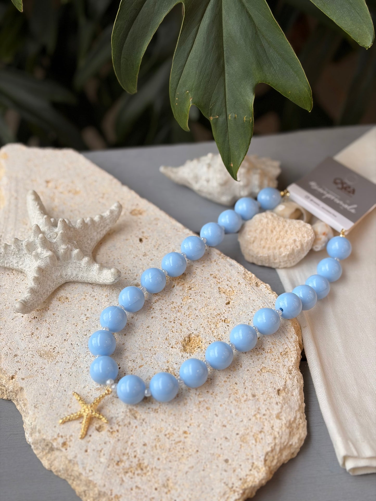 Collar de bolas azul dije estrella de mar