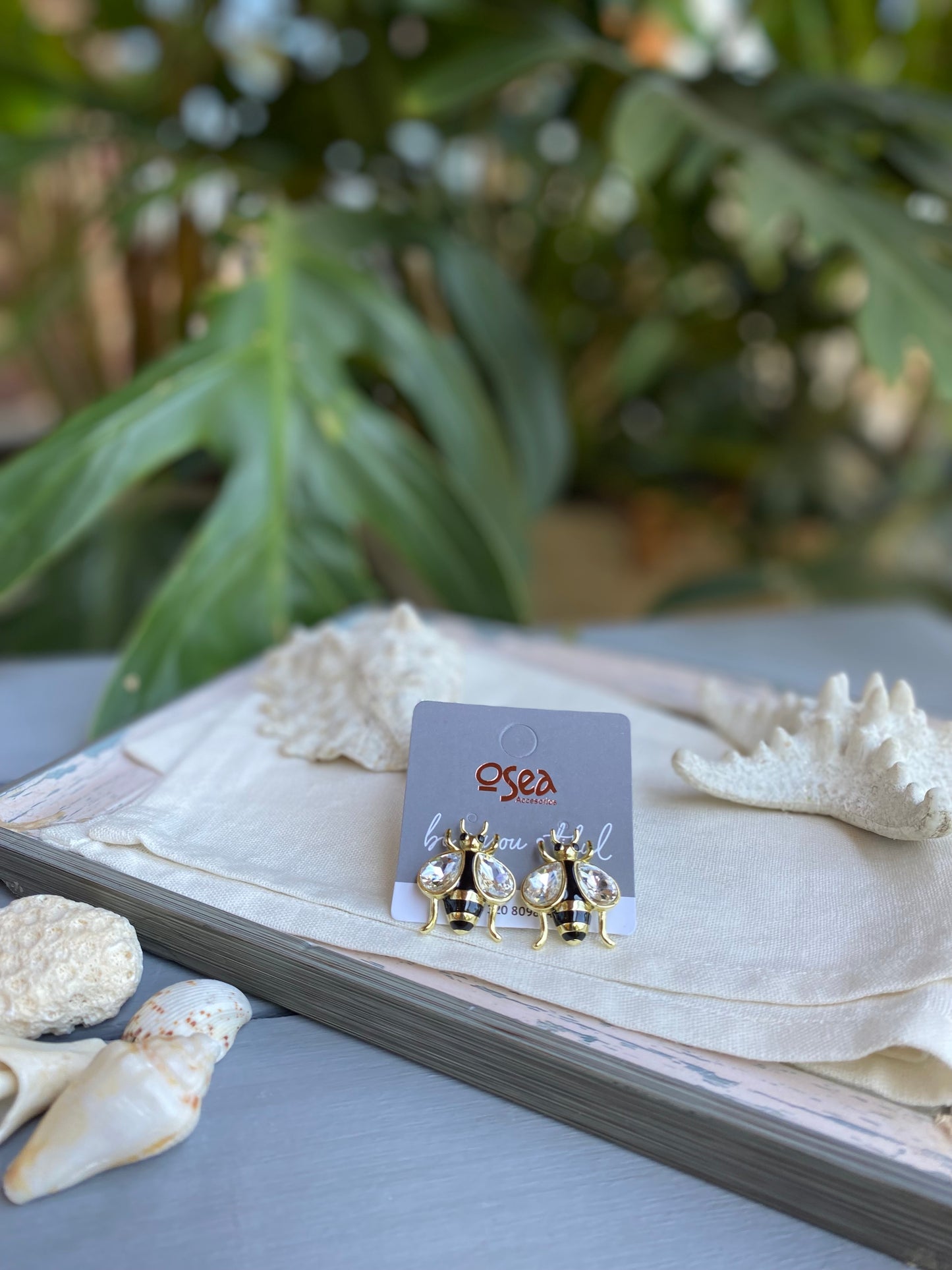 Topos rodinados de abeja con piedra tipo cristal