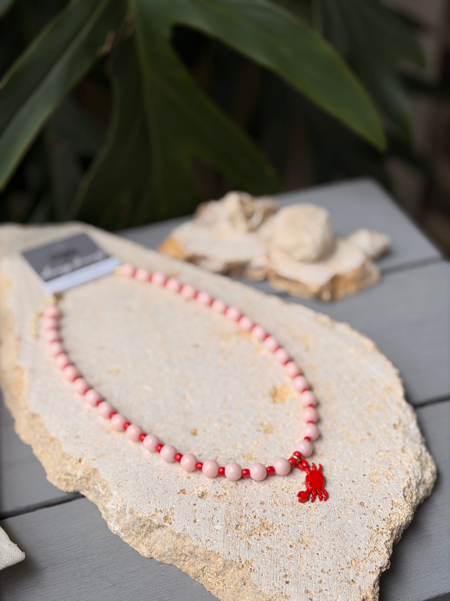 Collar bolas y mostacillas dije cangrejo rojo