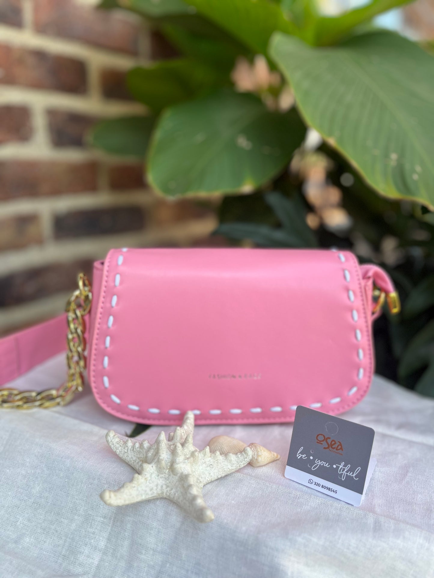 Bolso manos libres con costura doble cargadera