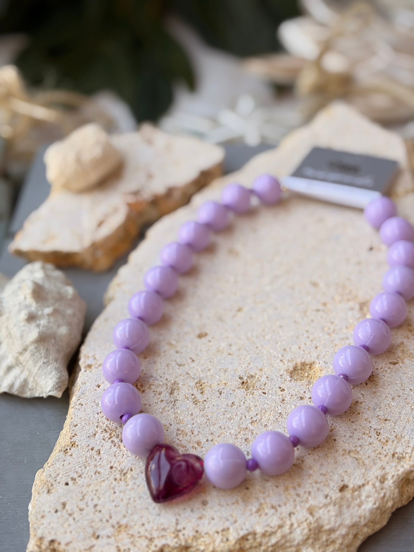 Collar bolas lila corazón degradé morado