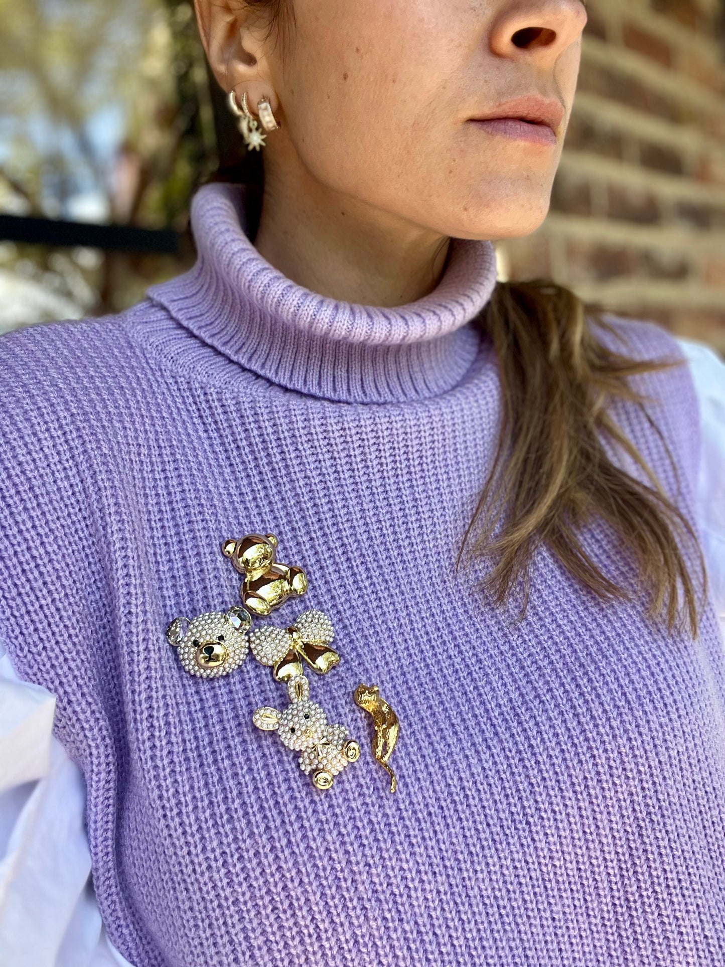Pin o prendedor con perlas de moño, oso o elefante