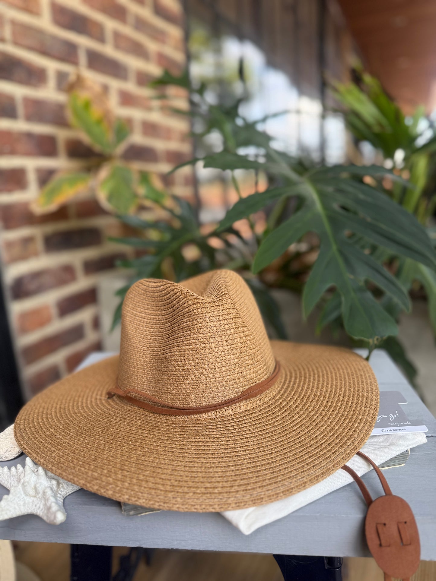 Sombrero en fique ala ancha