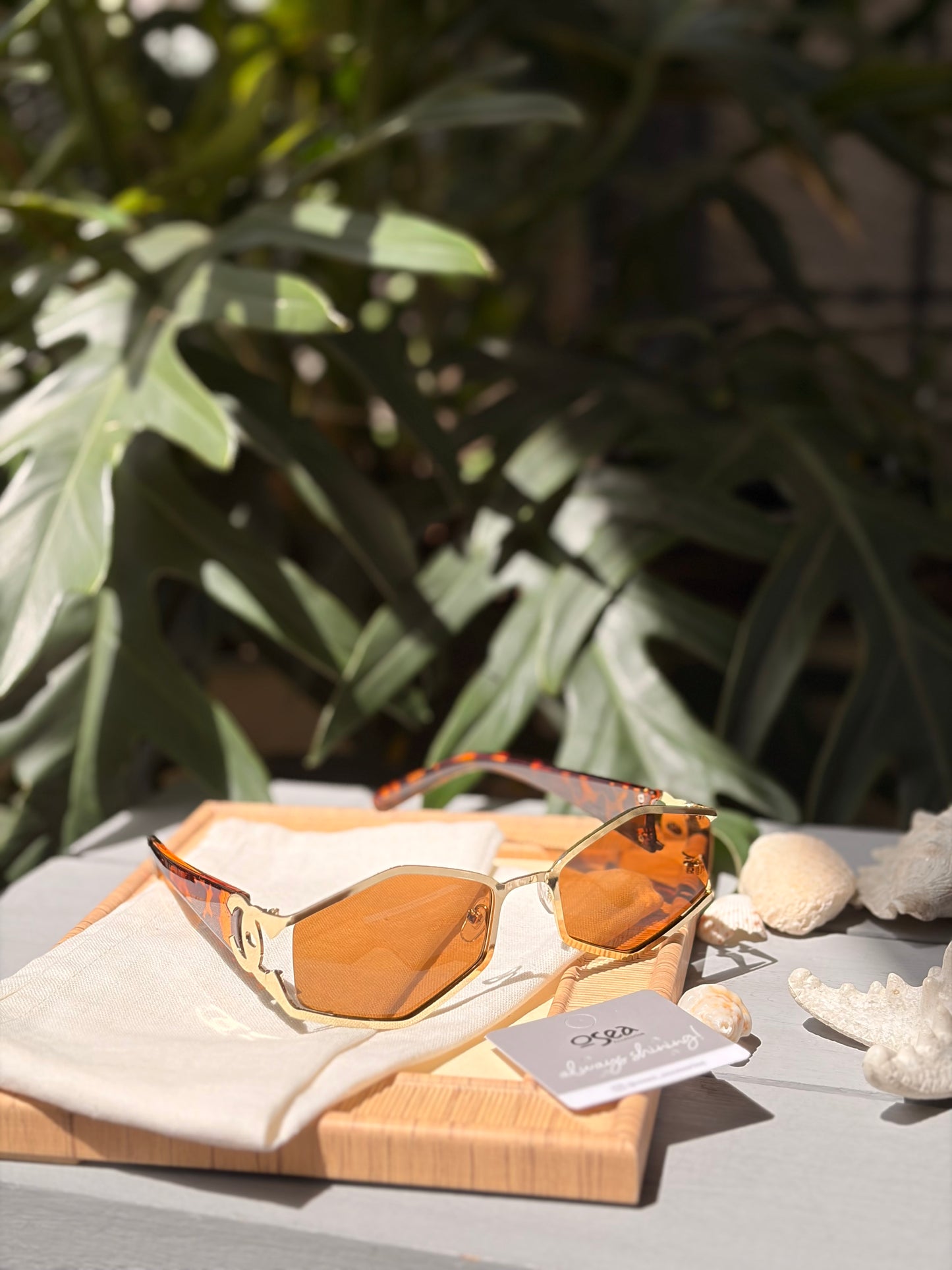 Gafas de sol rombo montura metálica