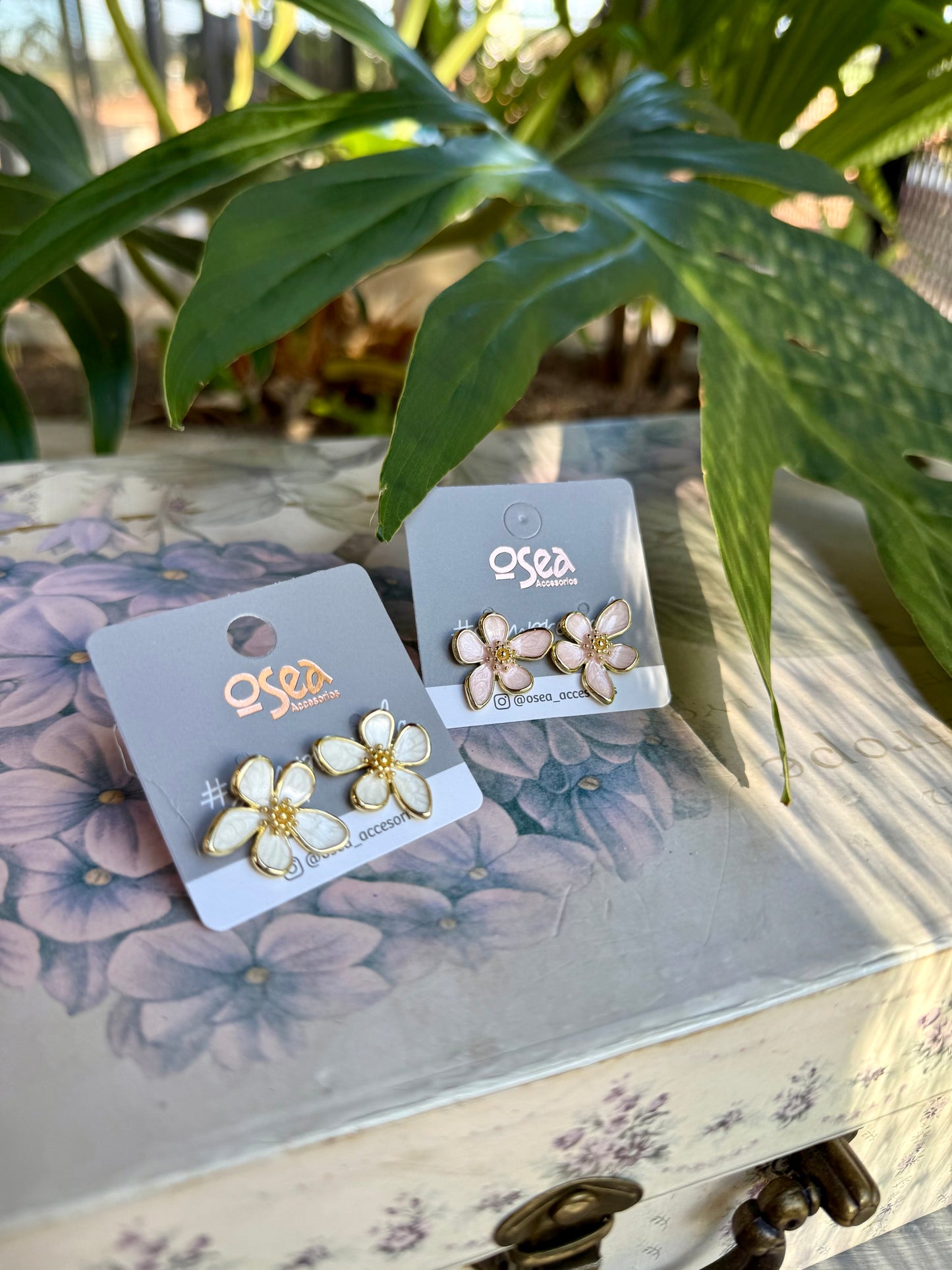 Topo flor esmaltados