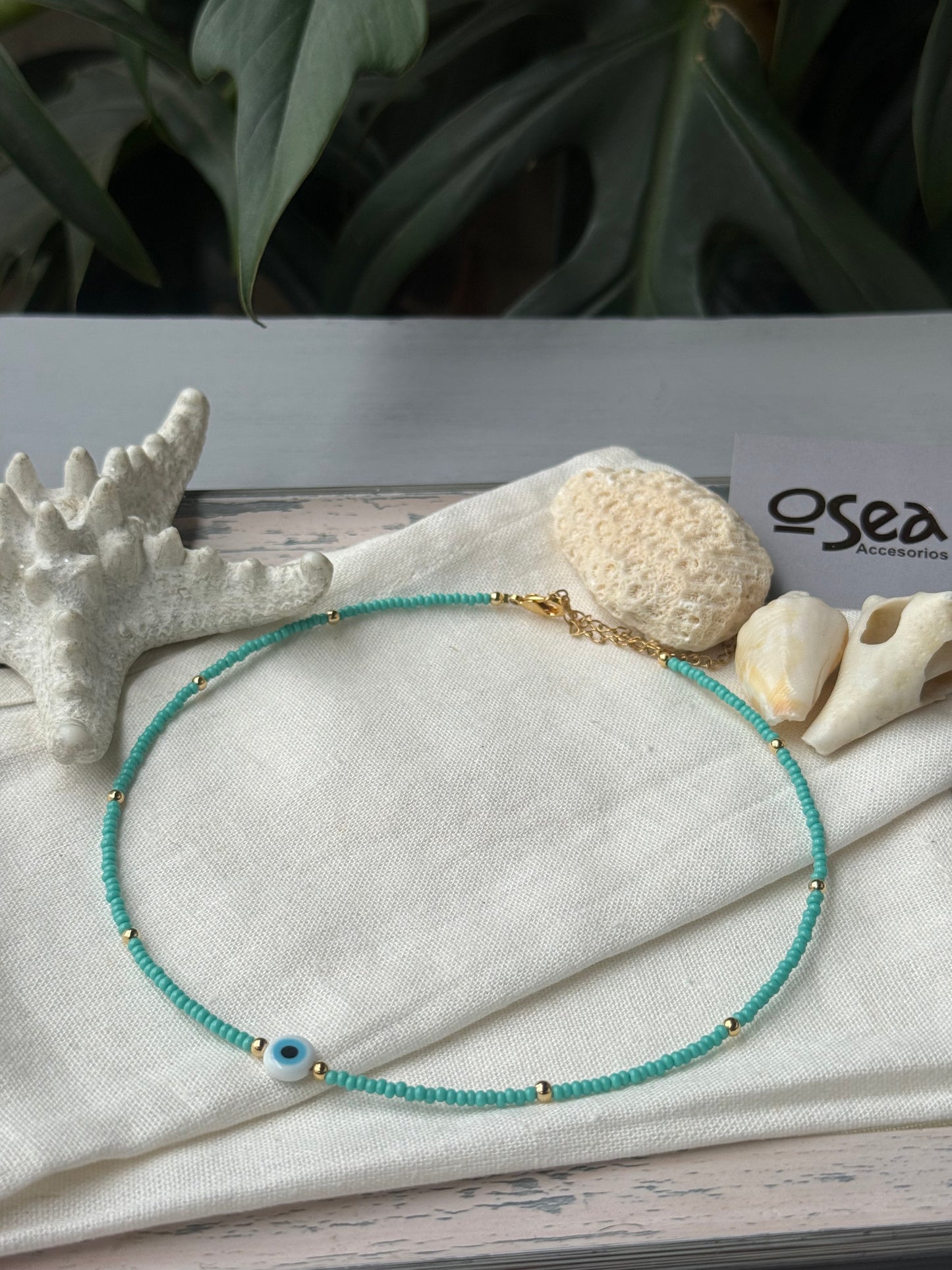 Choker mostacilla y balines dije ojo