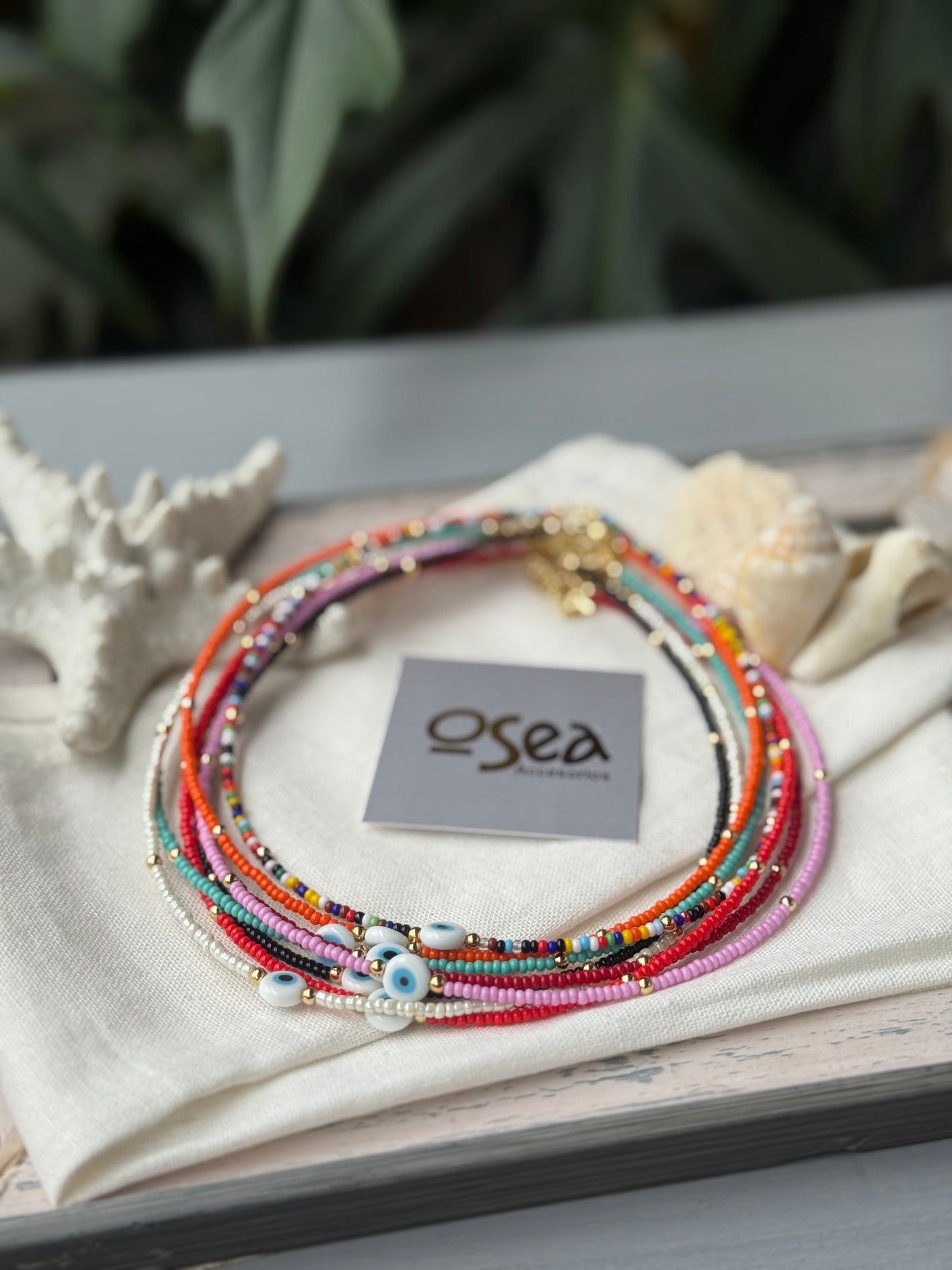 Choker mostacilla y balines dije ojo