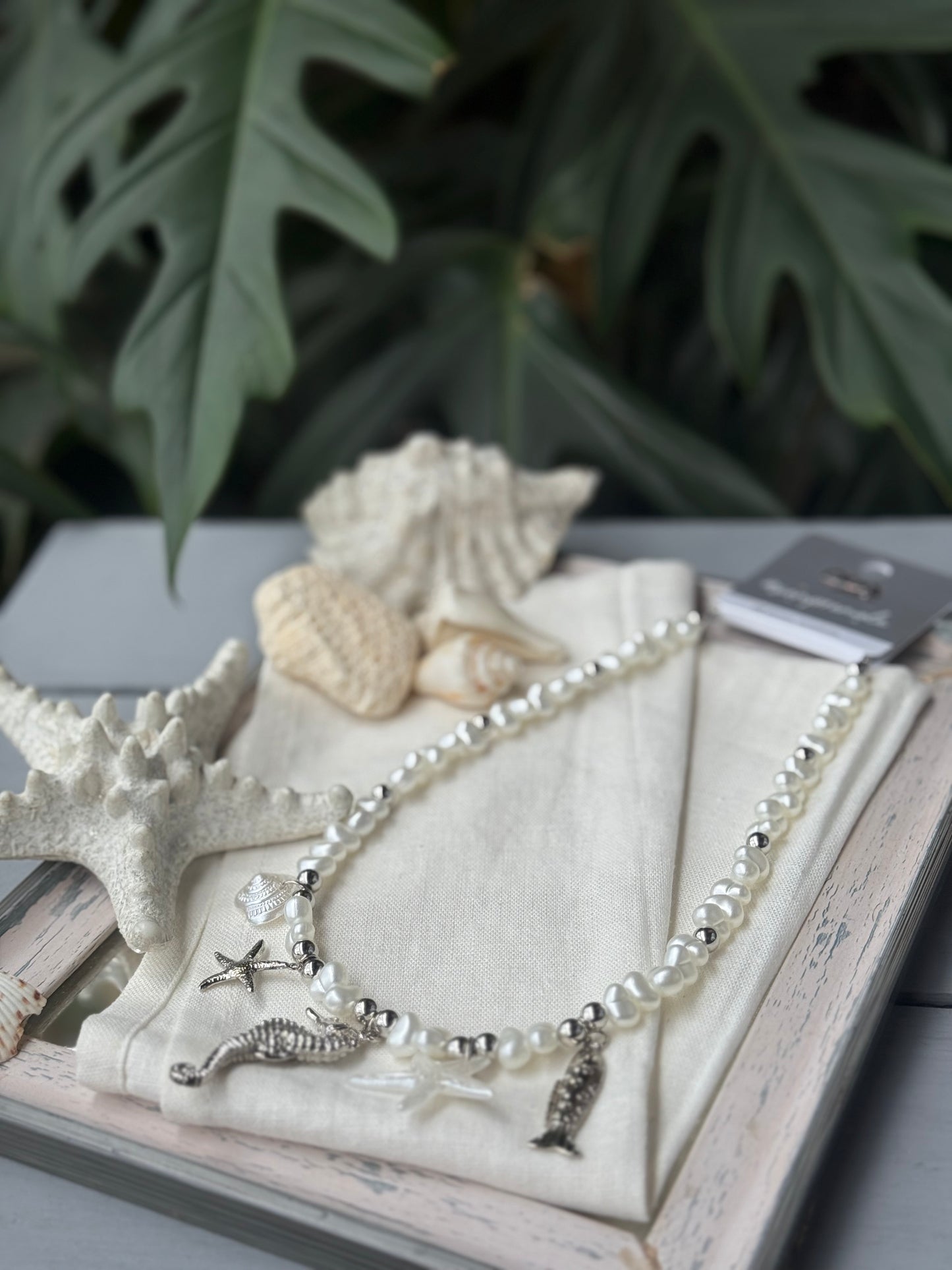 Collar perlas dijes de mar en fantasía fina