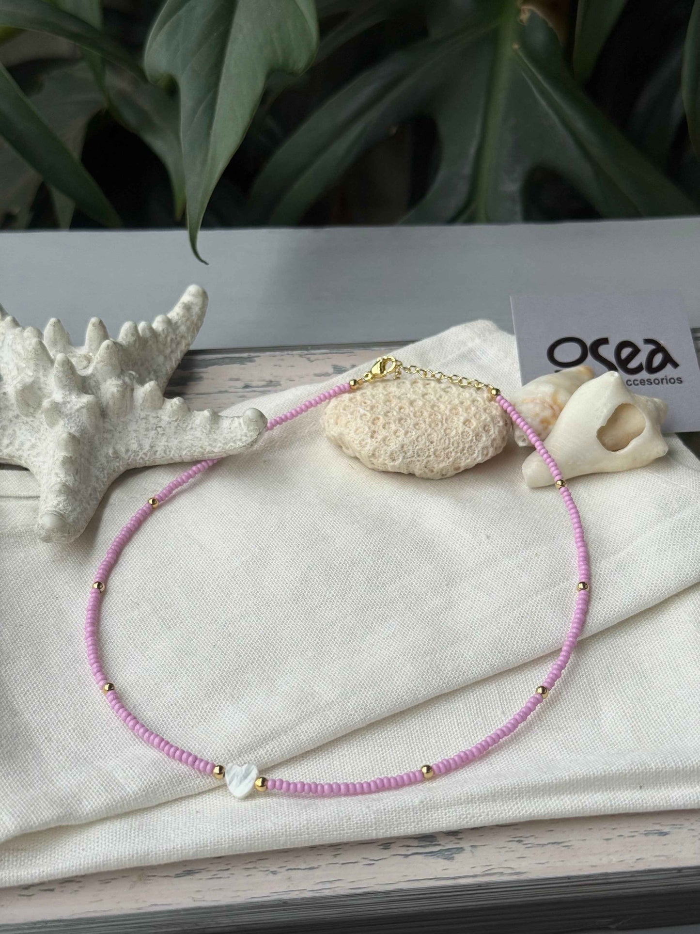 Choker mostacilla corazón nacar