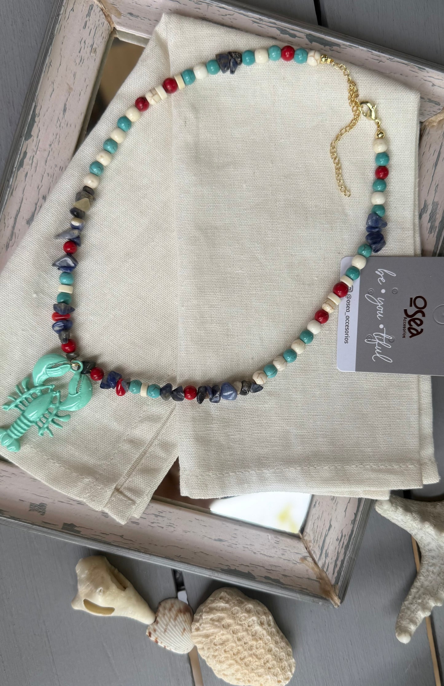 Collar piedras y langosta colores