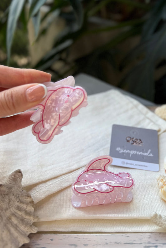 caimán nácar delfín rosado mediano hairclip