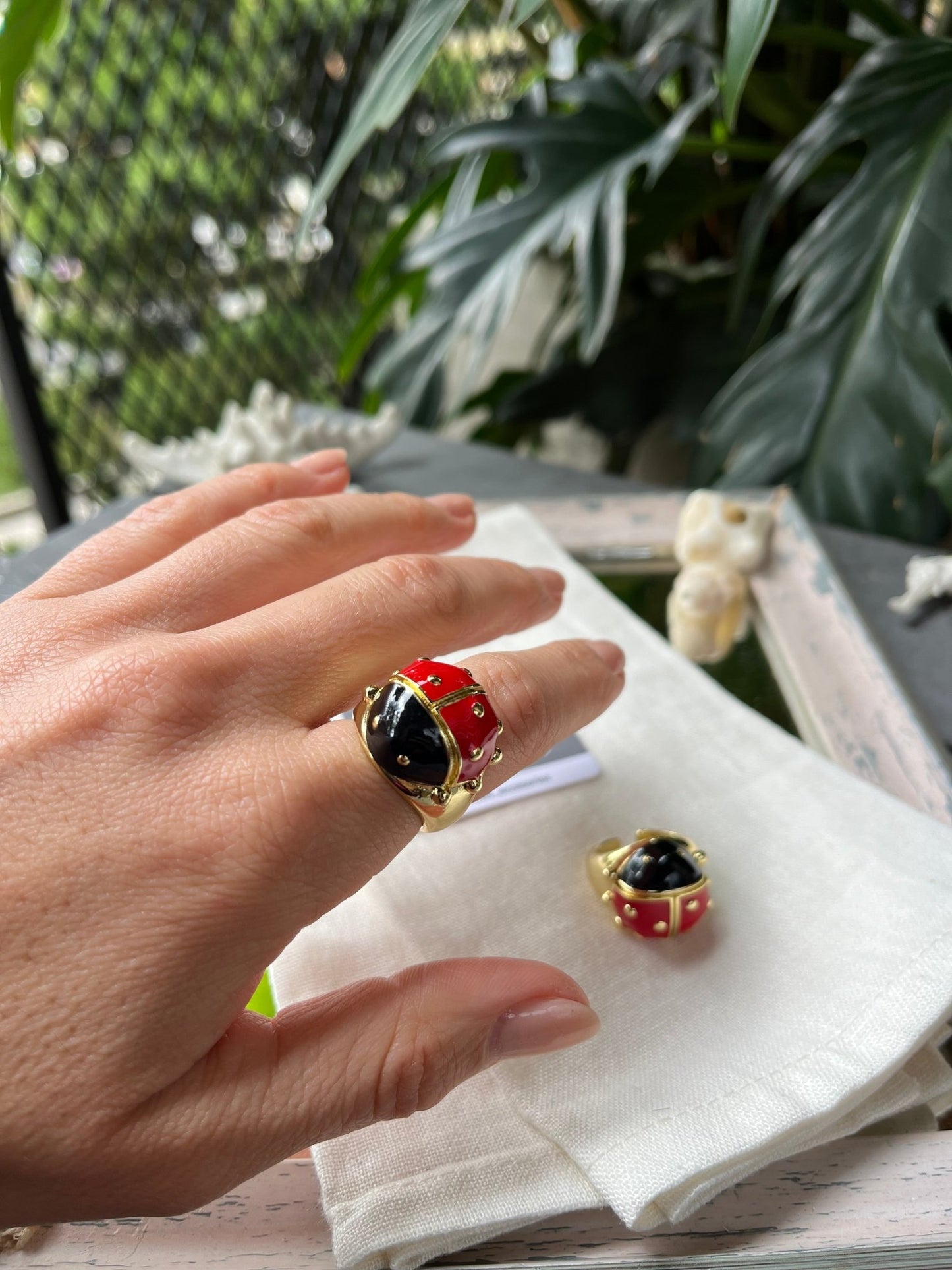 Anillo grueso mariquita - Osea accesorios