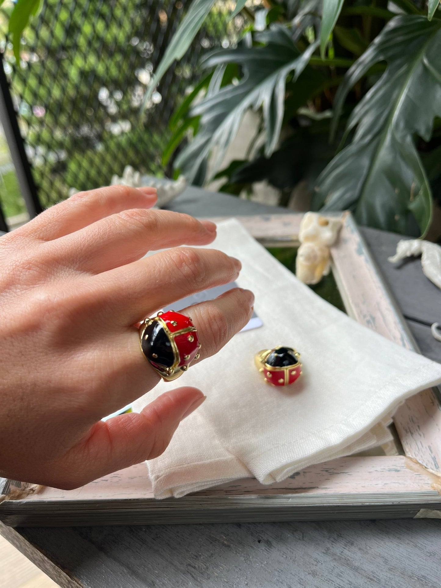 Anillo grueso mariquita - Osea accesorios