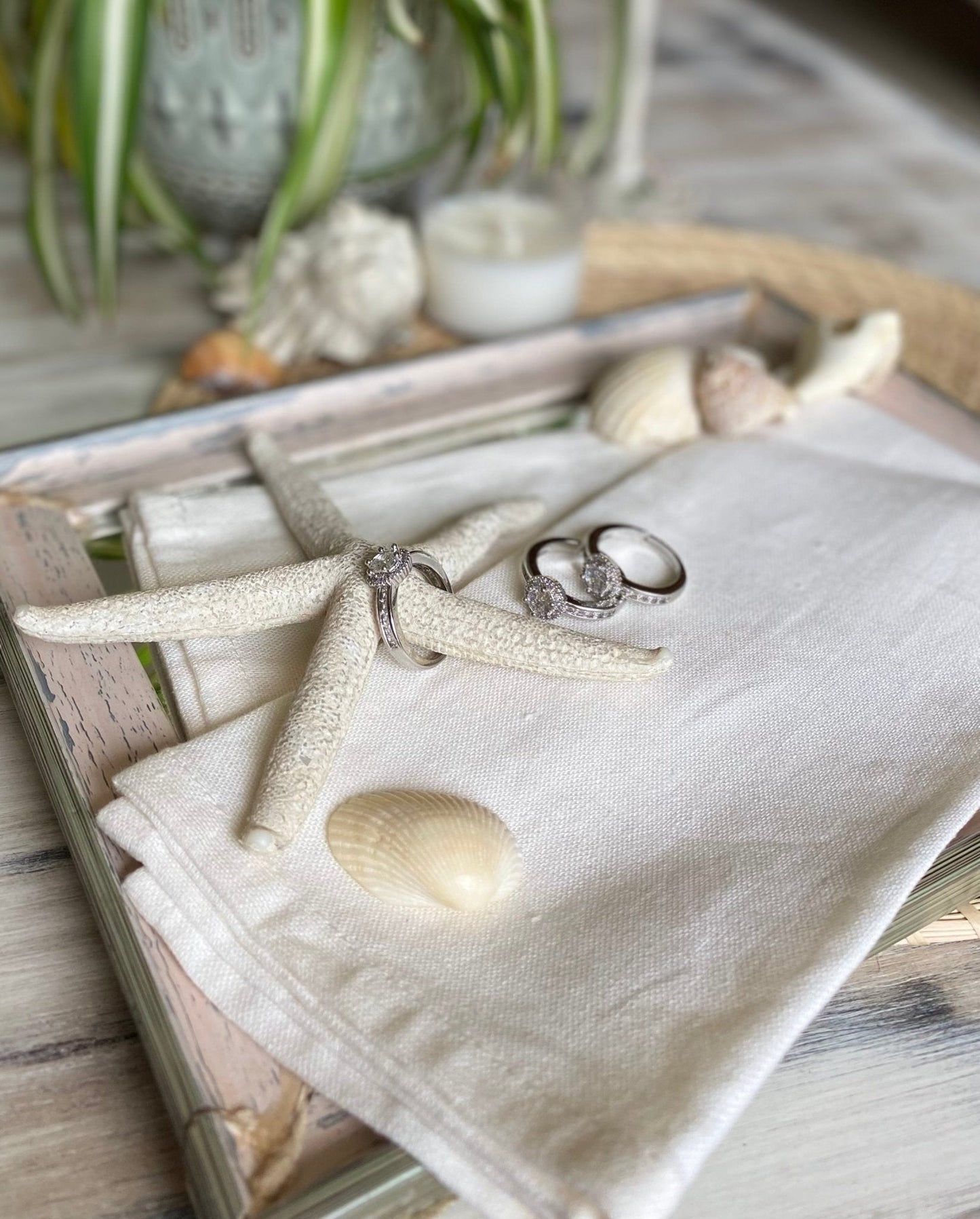 Anillo piedra grande incrustada graduable - Osea accesorios