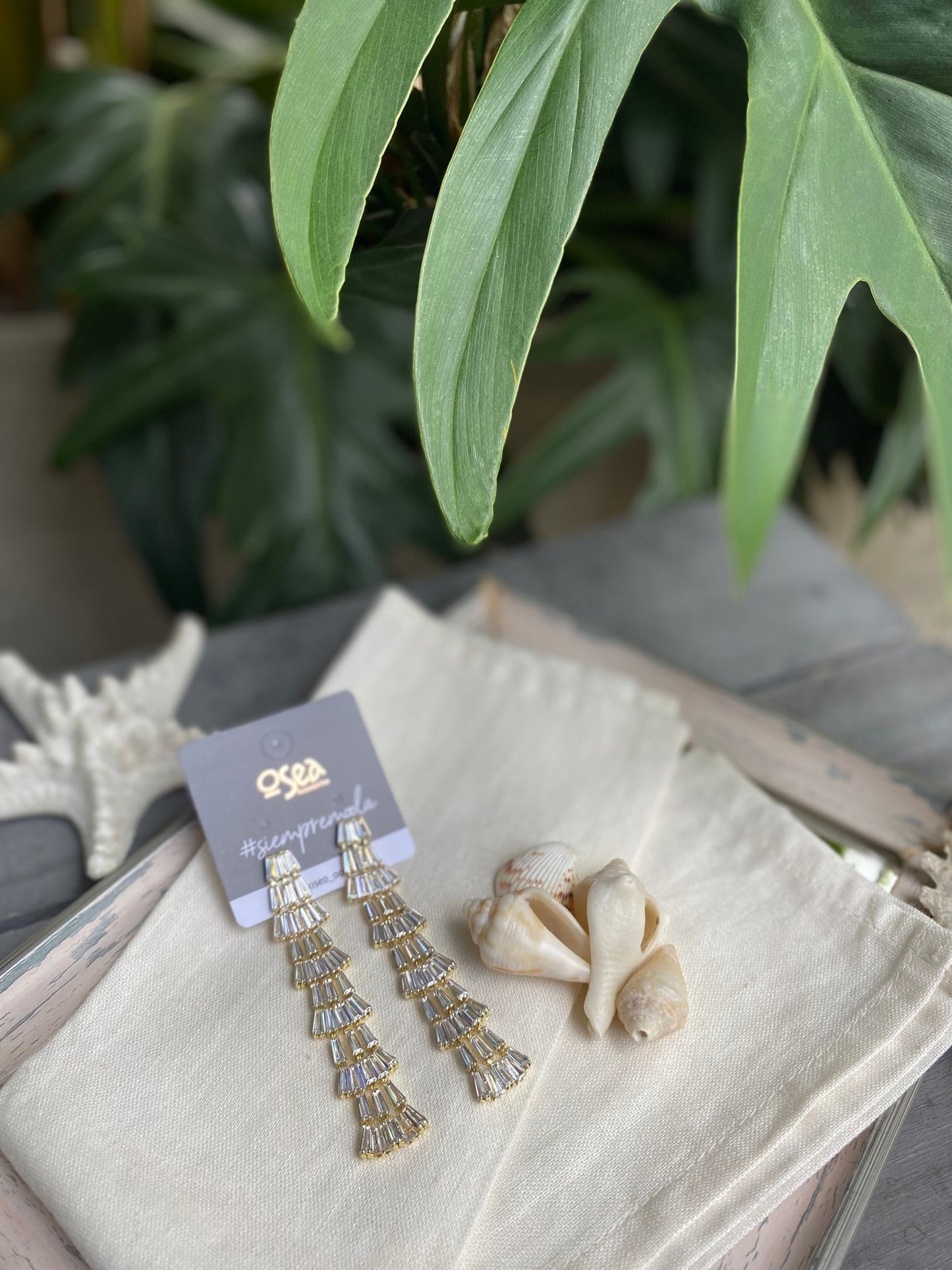 Aretes largos rodinados con piedras - Osea accesorios