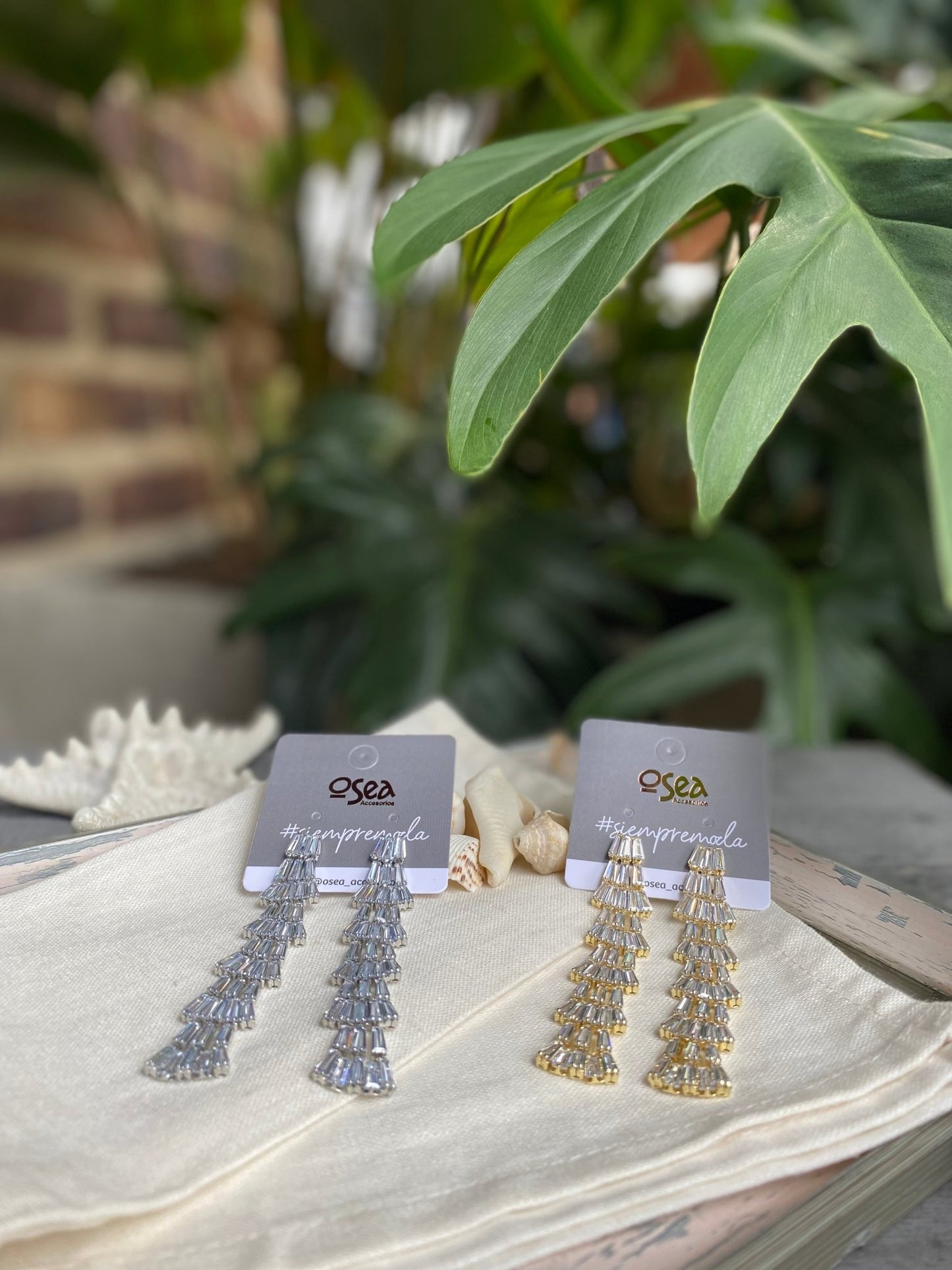 Aretes largos rodinados con piedras - Osea accesorios