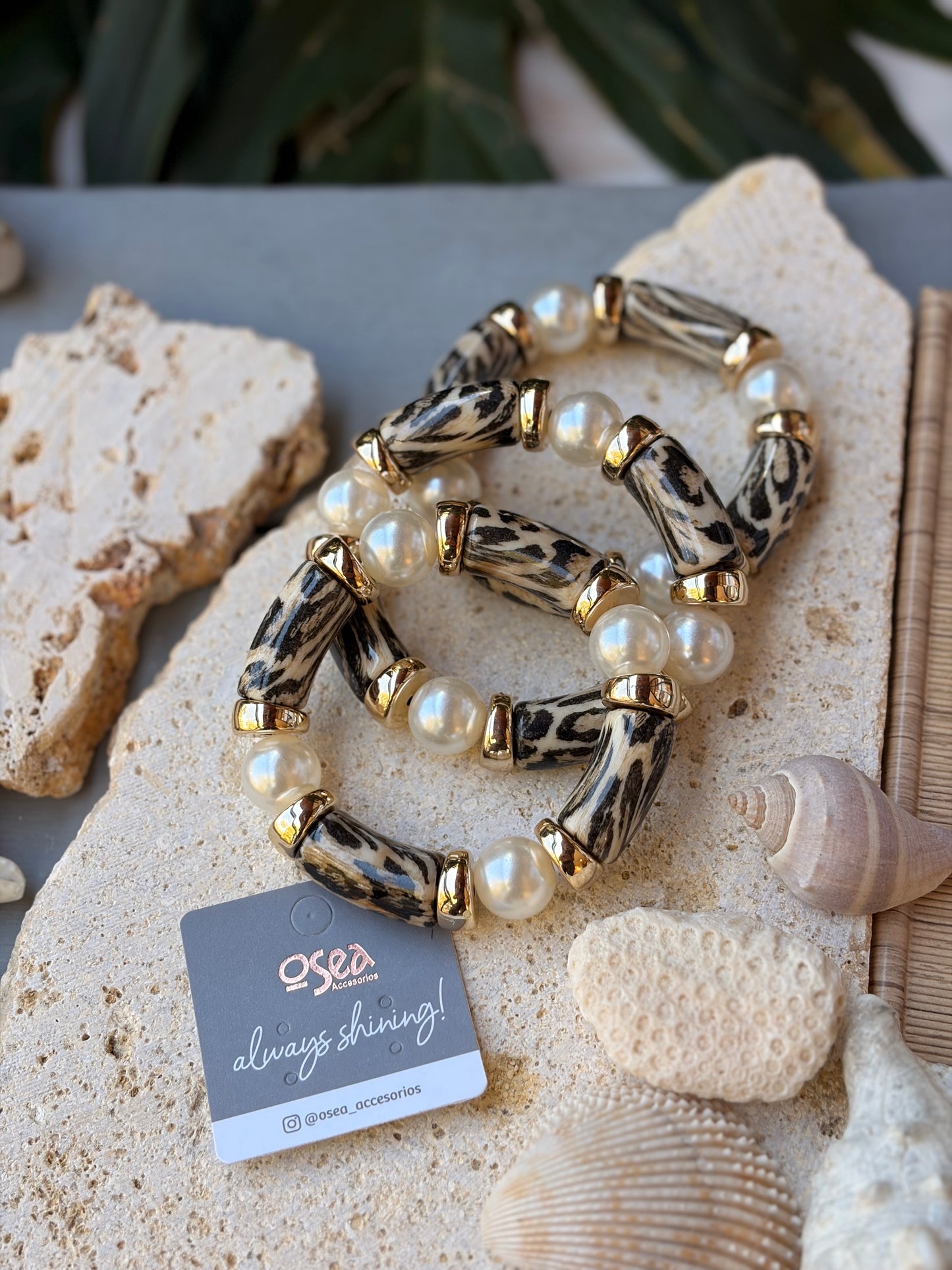 Set pulseras resortadas resina print