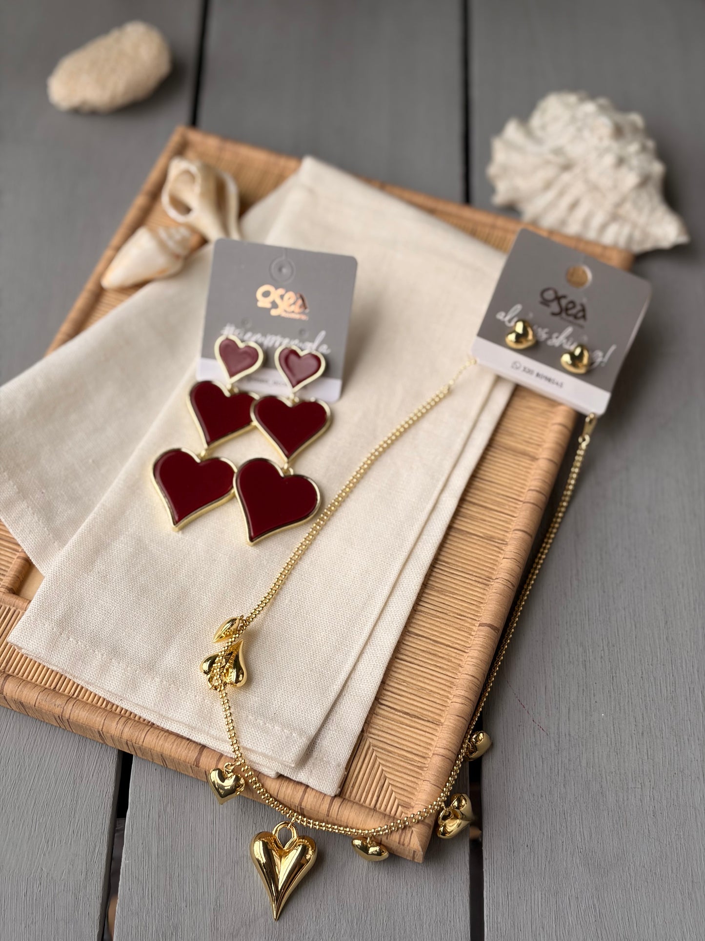 Aretes rodinados triple corazón