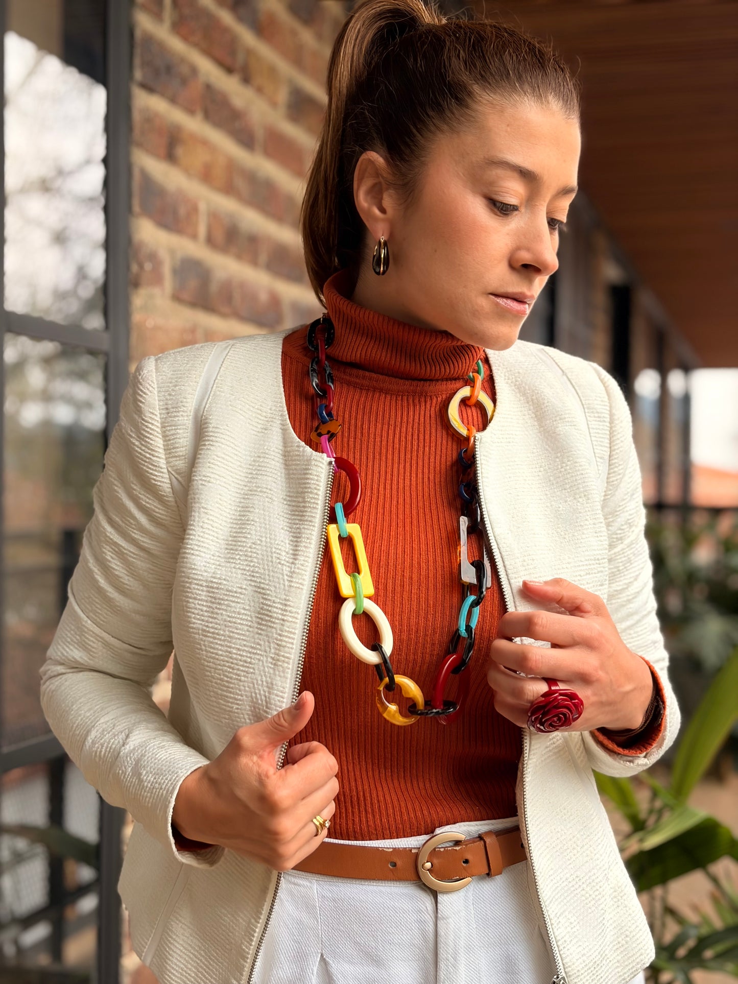 Collar largo en resina multicolor