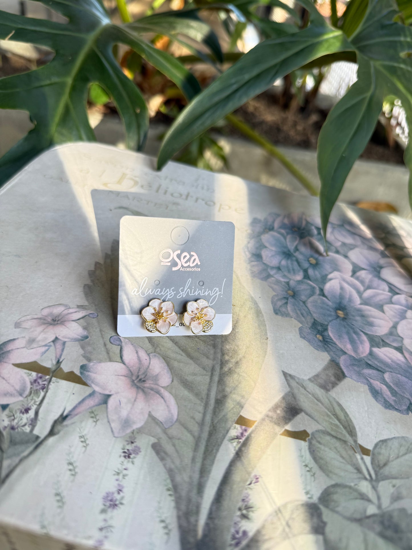 Topos rodinados de flor rosa suave