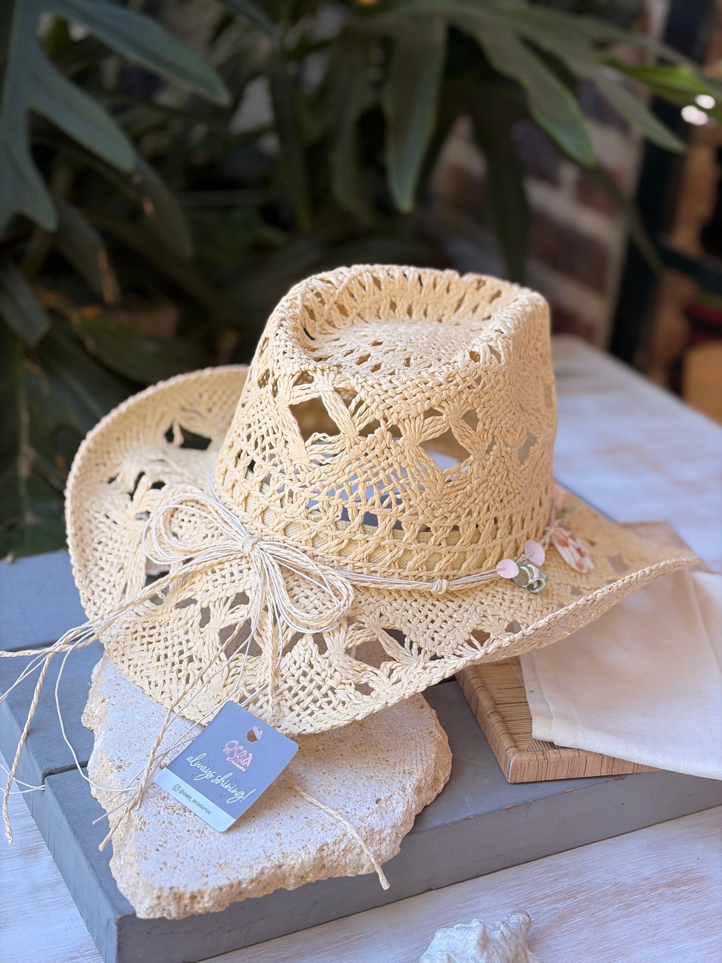 Sombrero tipo vaquero macramé dijes de mar