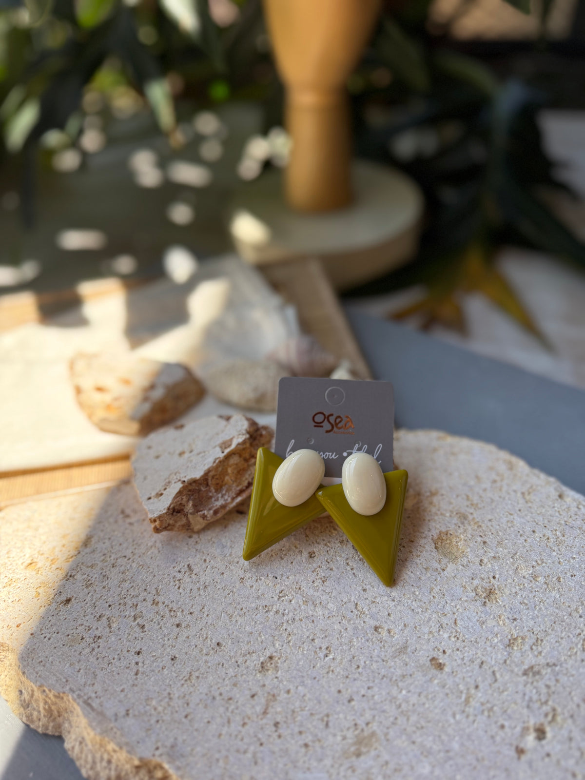 Aretes en topos resina triangular
