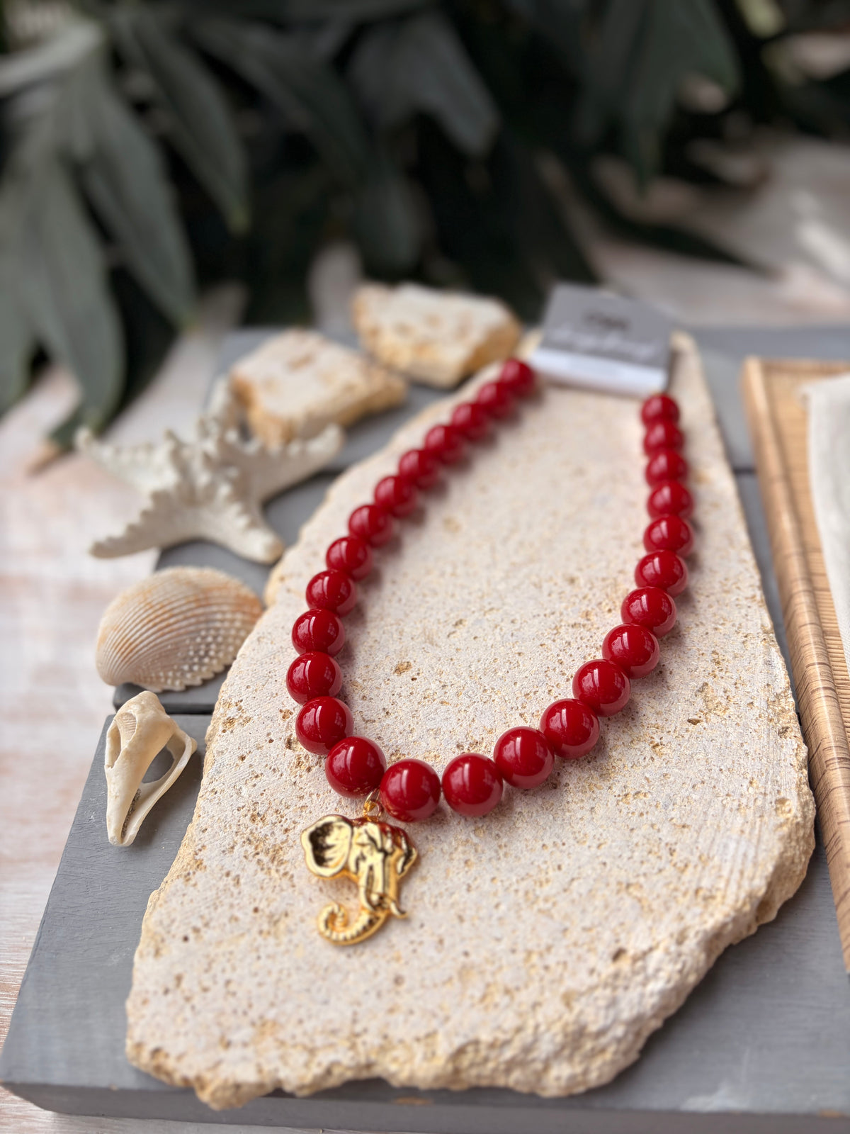 Collar bolas vinotinto dije elefante 24k