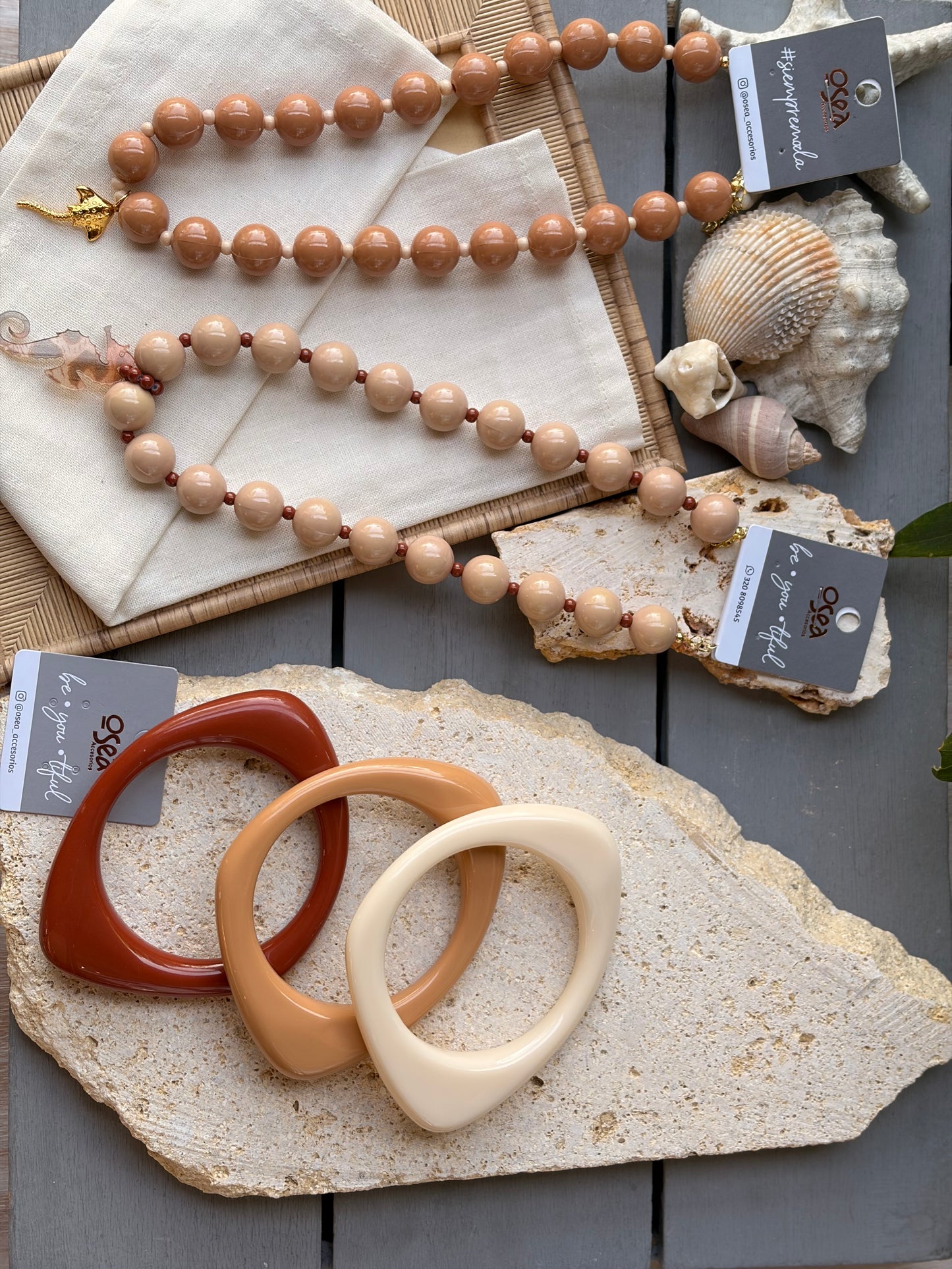 Pulsera en resina forma irregular
