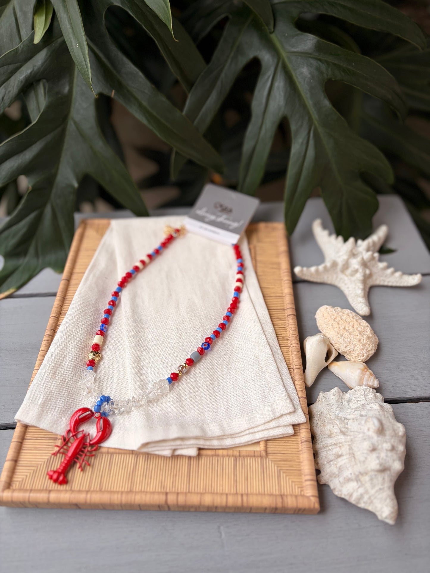 Collar playero rojo piedras dije langosta
