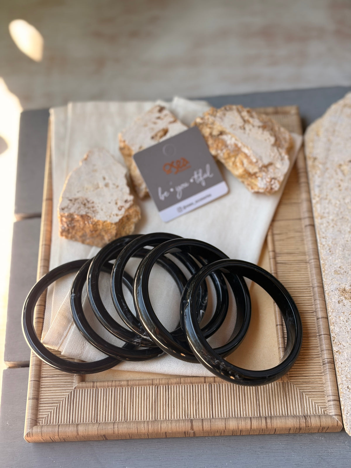 Set de aros o pulseras en resina