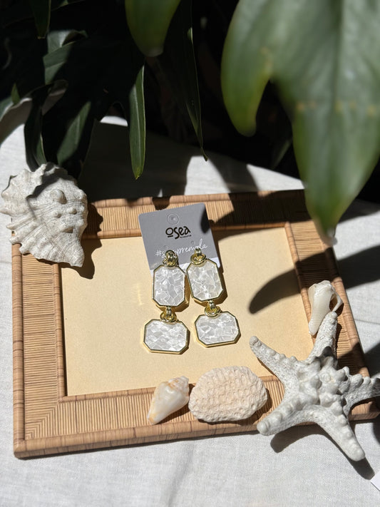 Aretes rodinados de lujo nácar