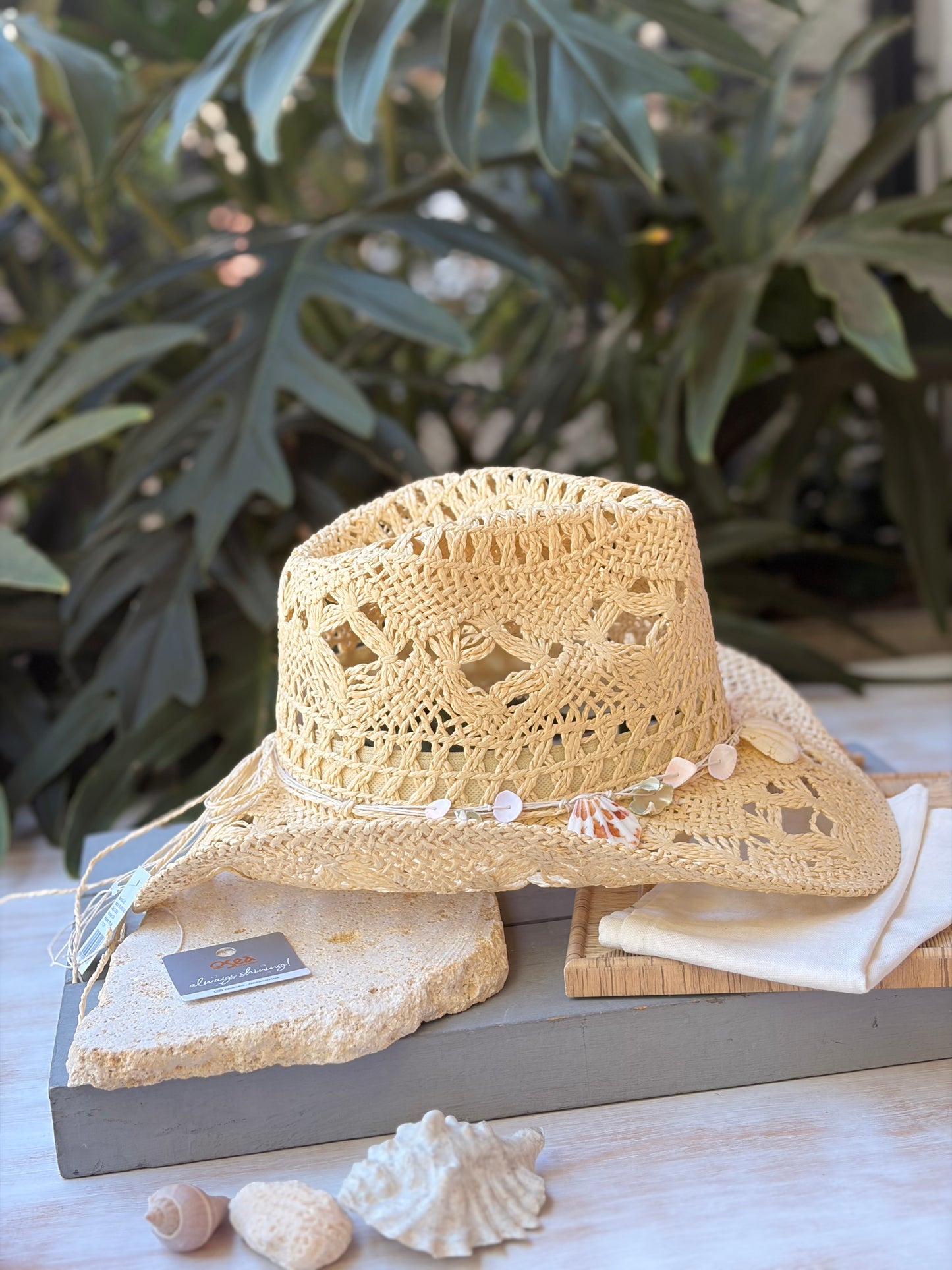 Sombrero tipo vaquero macramé dijes de mar
