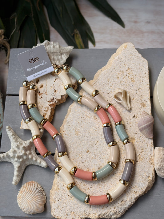 Collar doble en resina tubos colores