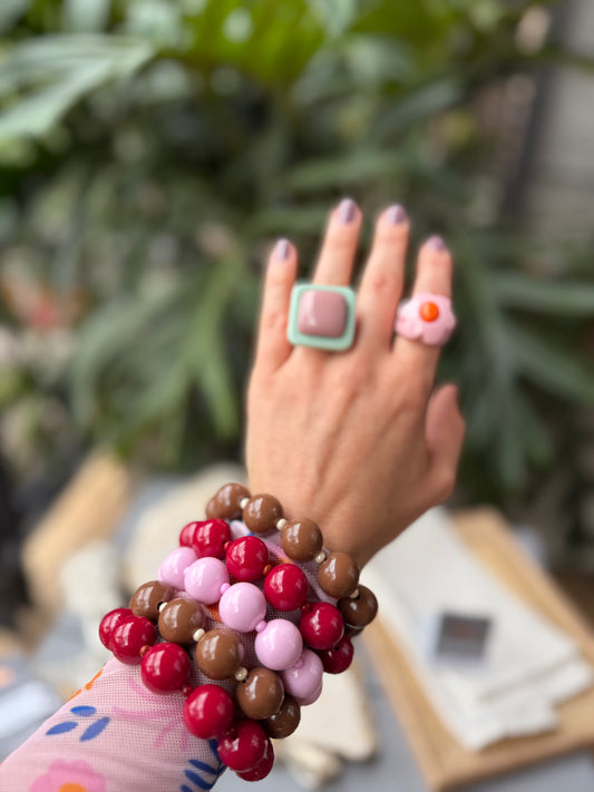 Pulsera bolas resortada