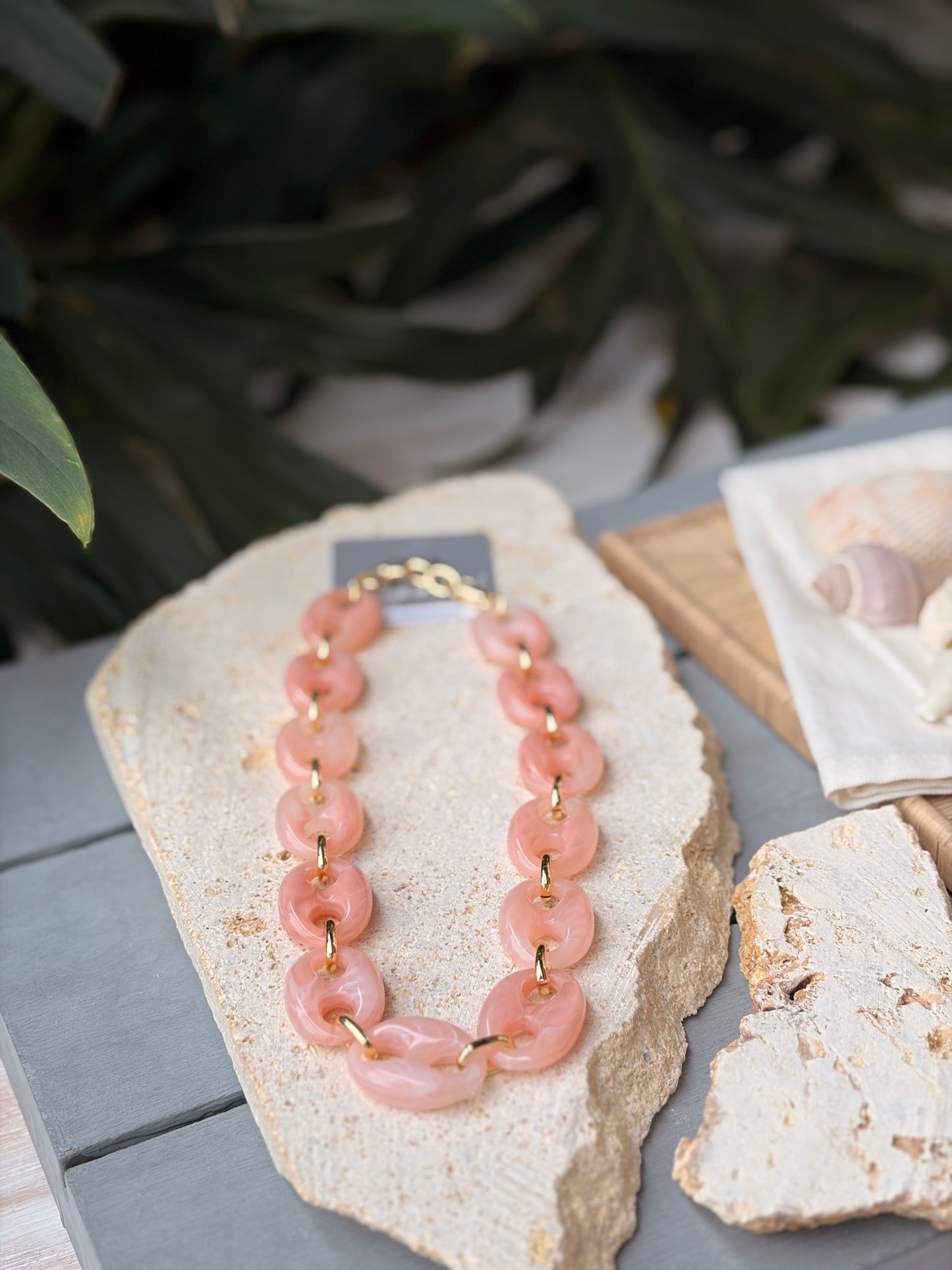 Collar eslabones en resina