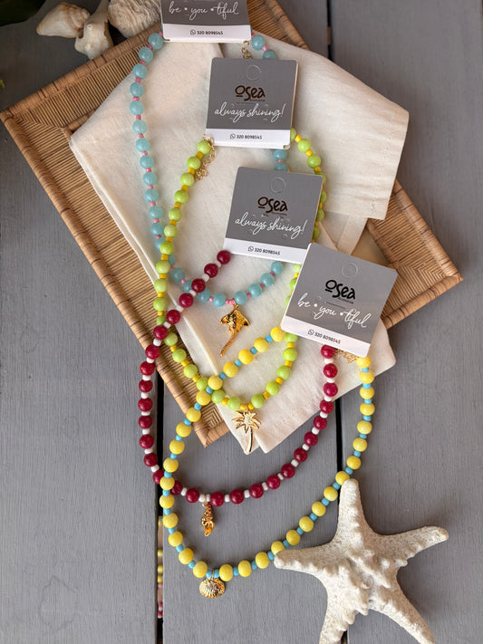 Collar bolas cristal, mostacilla y dije animales