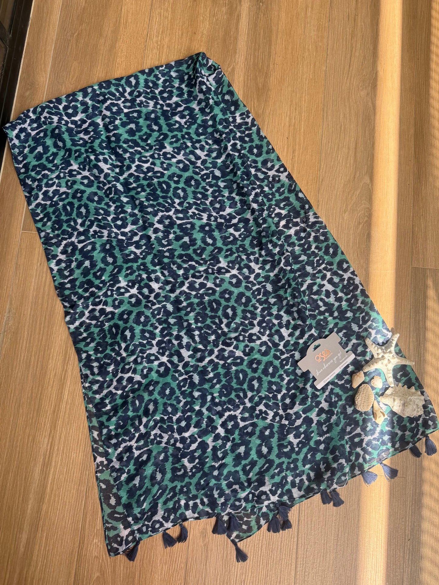 Chal o Pareo en tela fresca.