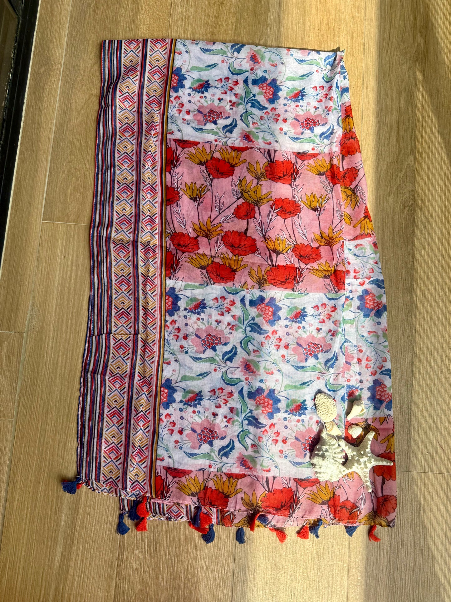 Chal o Pareo en tela fresca.