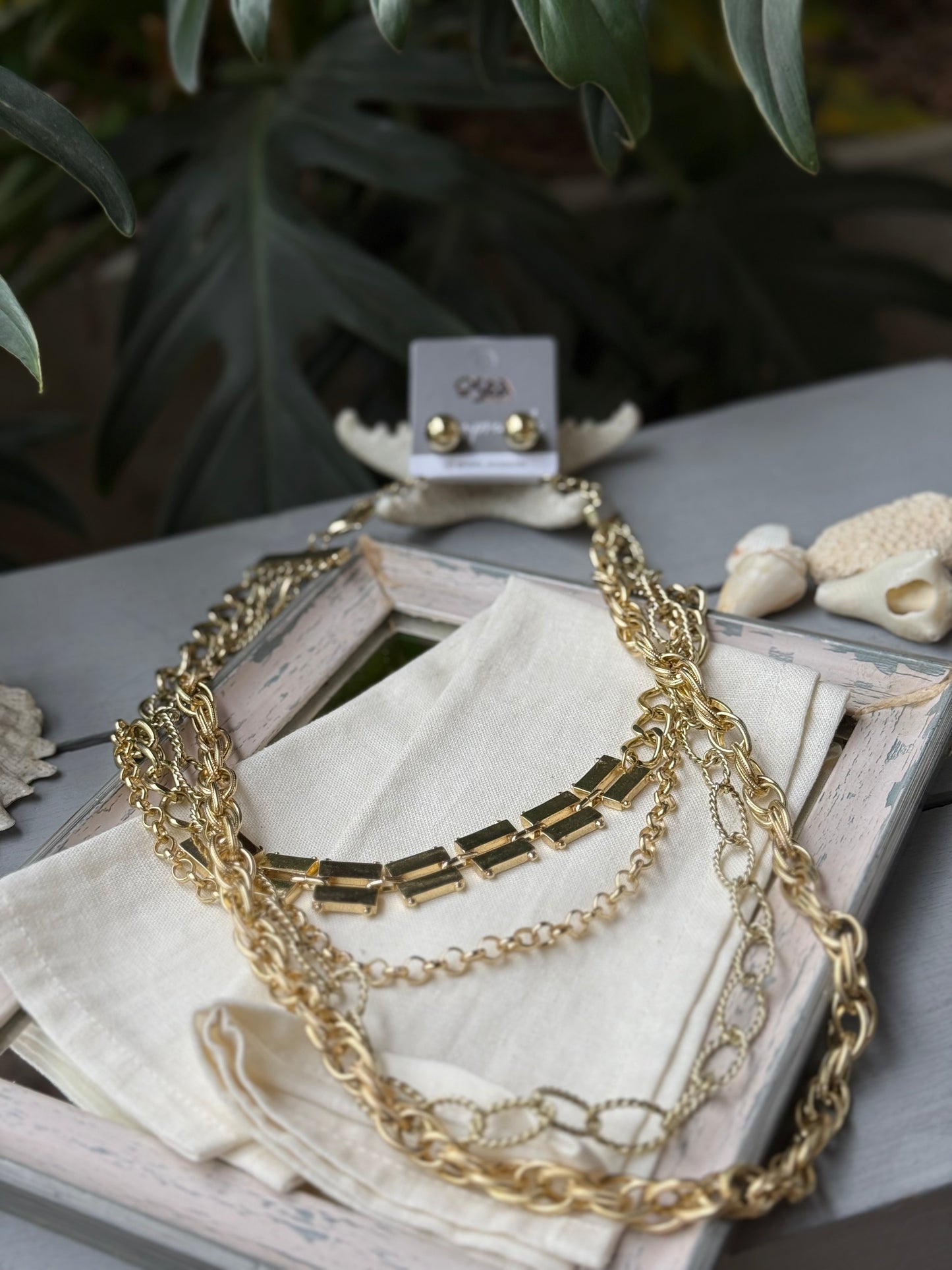 Collar multicadenas en fantasía fina