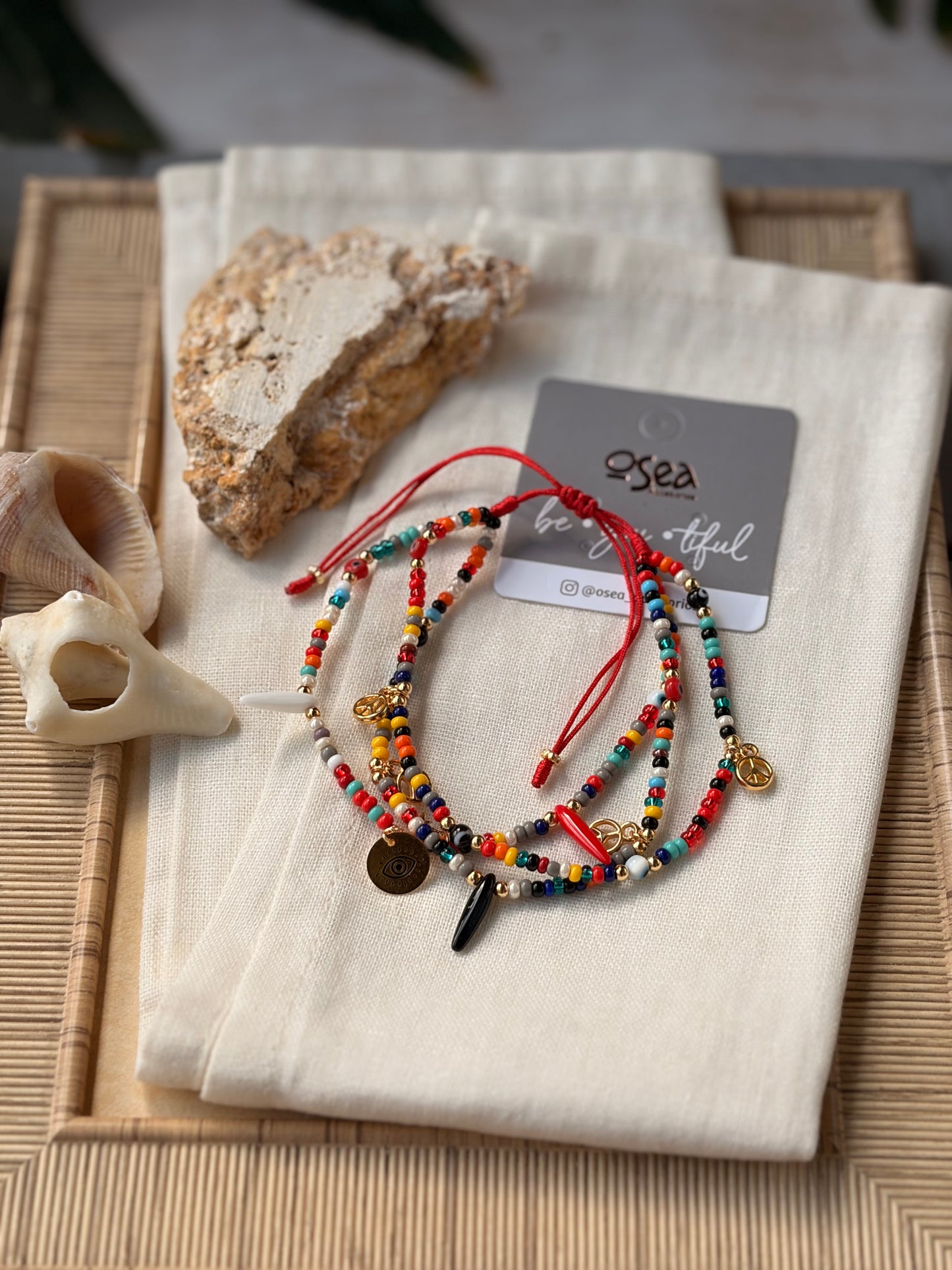 Tobillera hilo triple artesanal